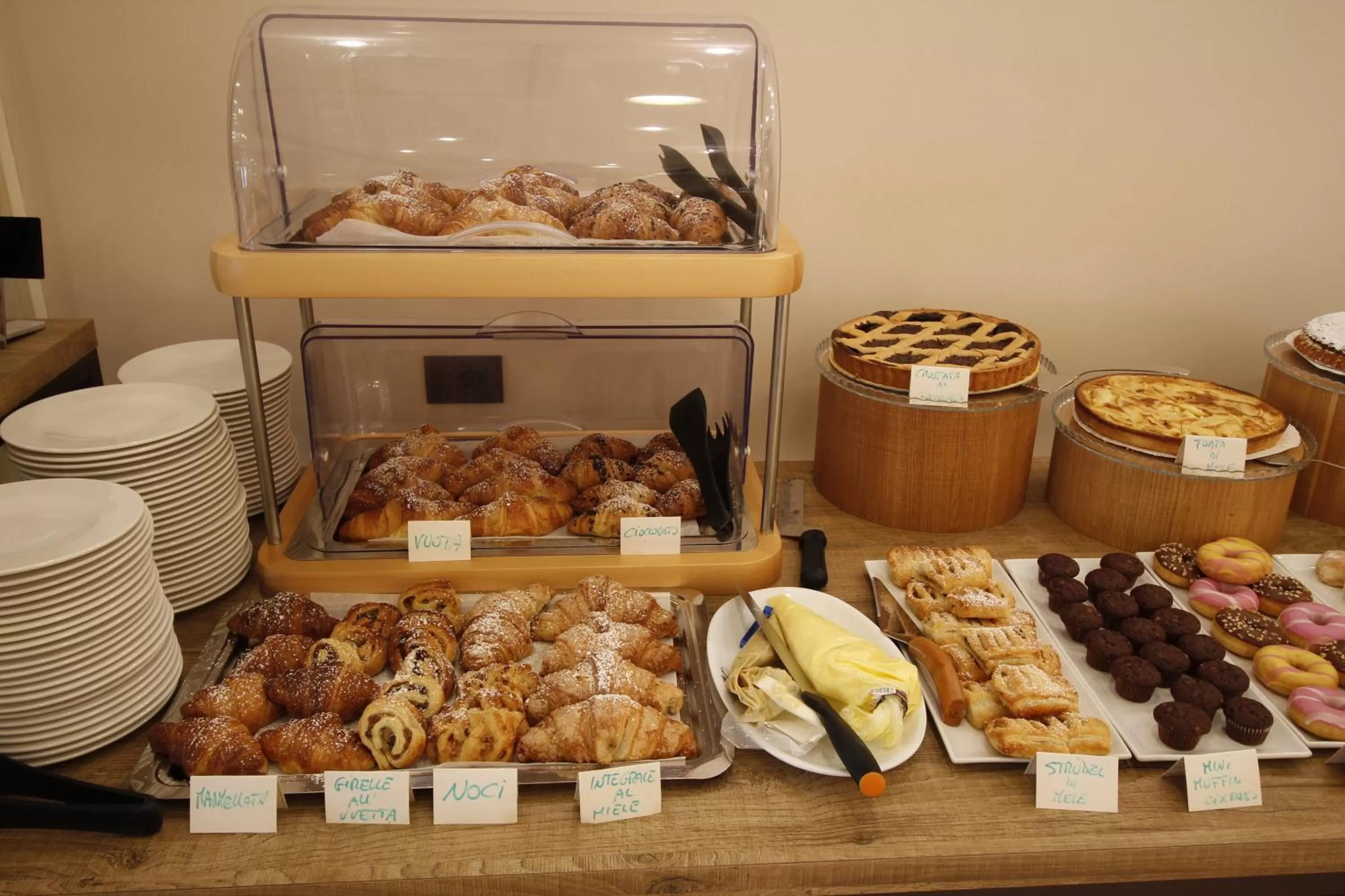 Food and drinks in Hotel Europa