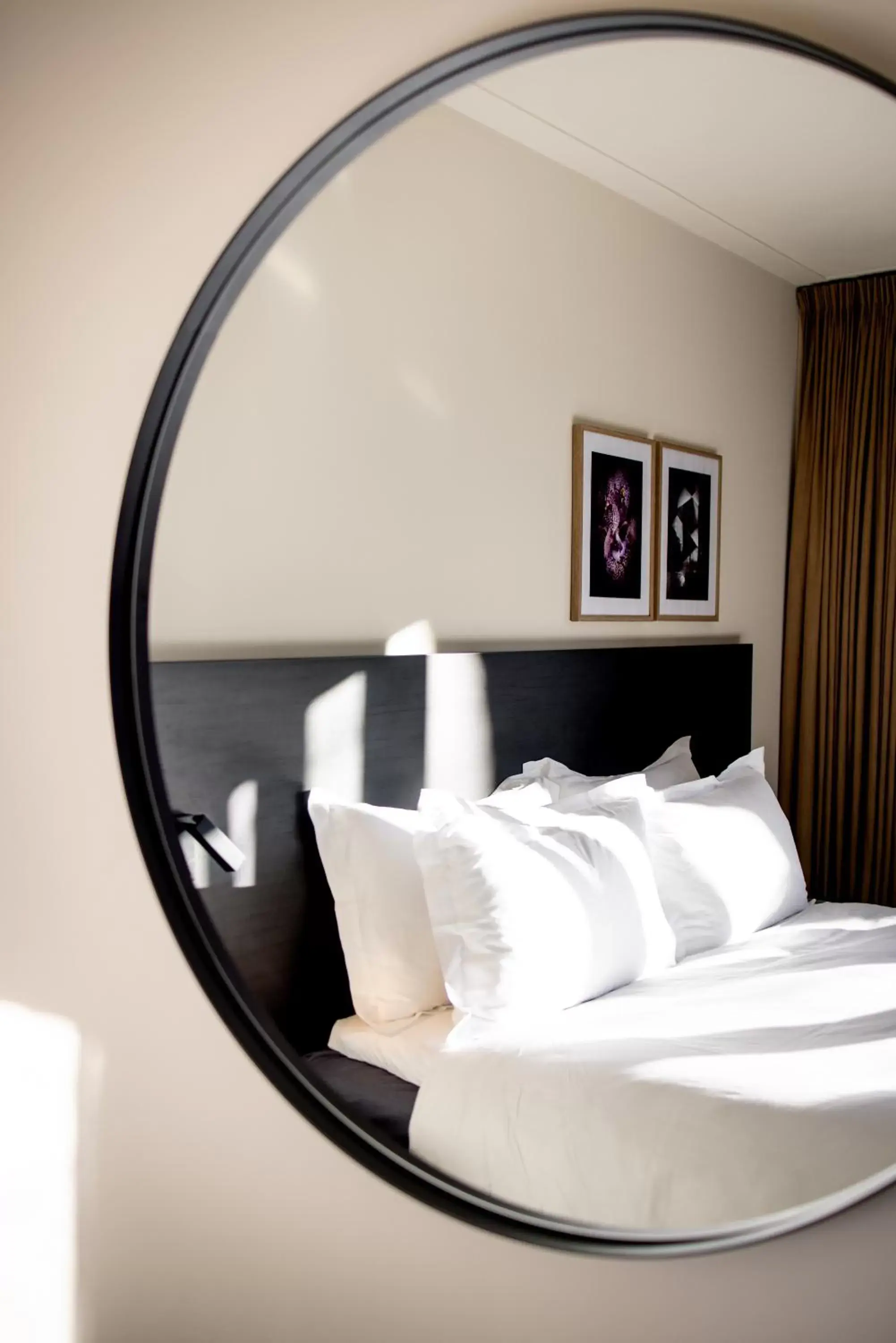 Bed in Pillows Luxury Boutique Hotel aan de IJssel