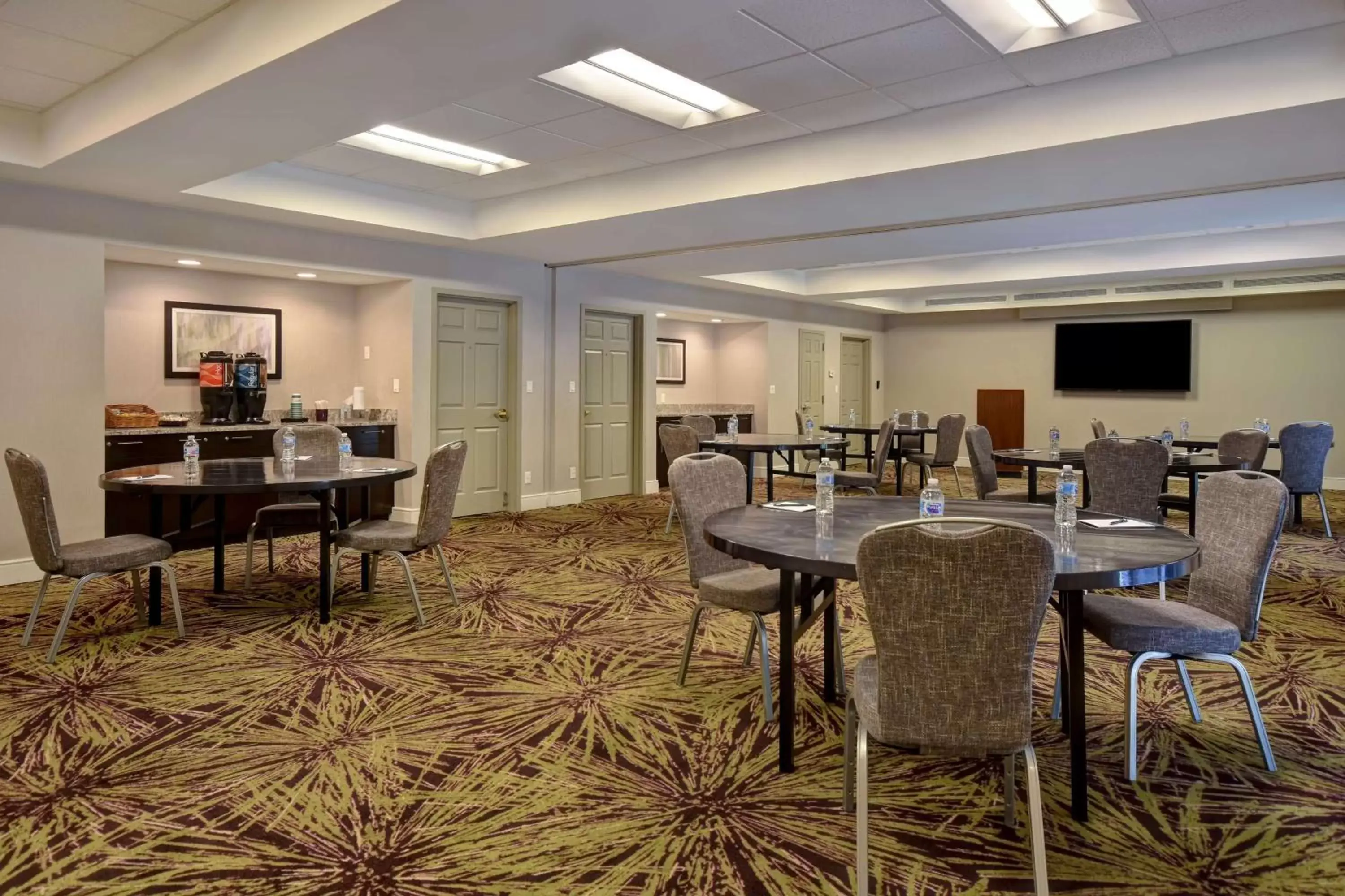 Meeting/conference room, Restaurant/Places to Eat in Homewood Suites by Hilton Philadelphia-Great Valley