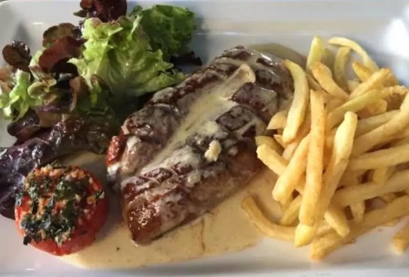 Food close-up in Le Trou Normand