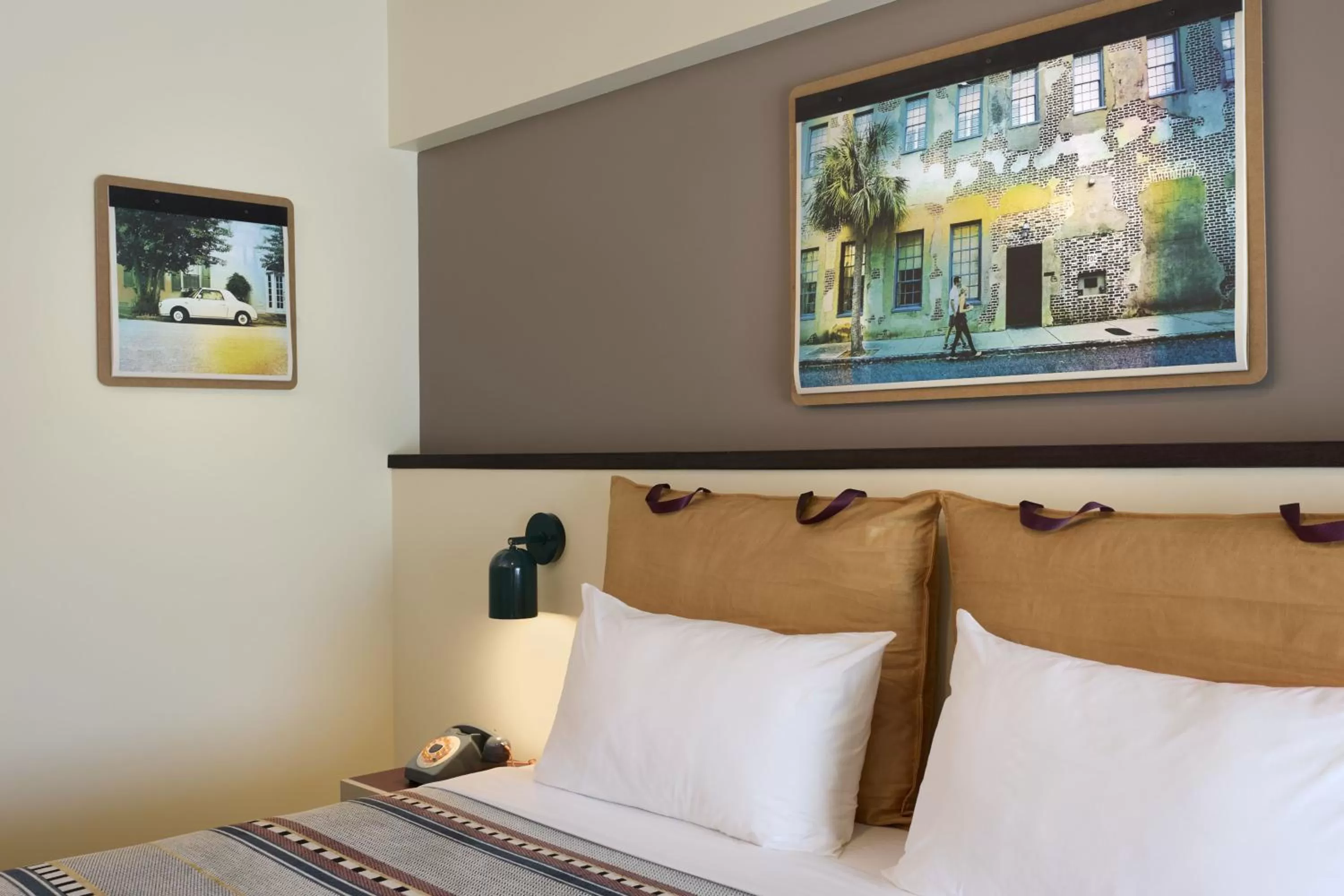 Bedroom, Bed in Moxy Charleston Downtown