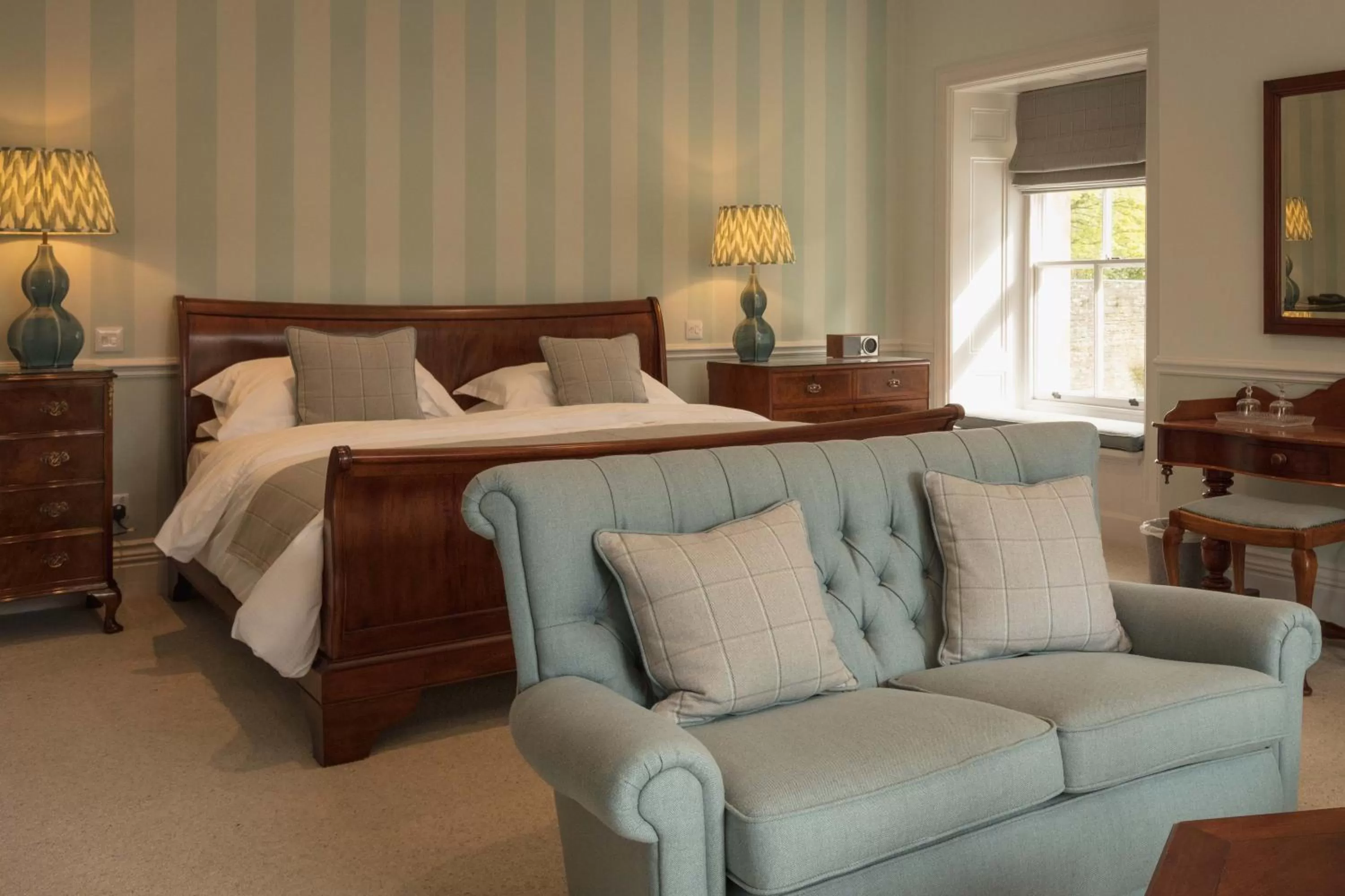 Bedroom, Bed in Farlam Hall Hotel & Restaurant