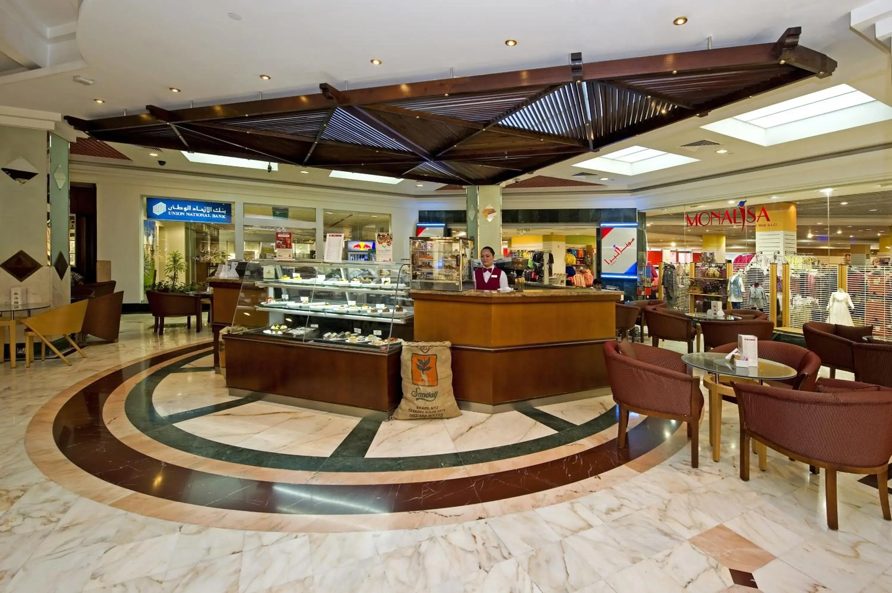 Restaurant/places to eat in Al Bustan Centre & Residence