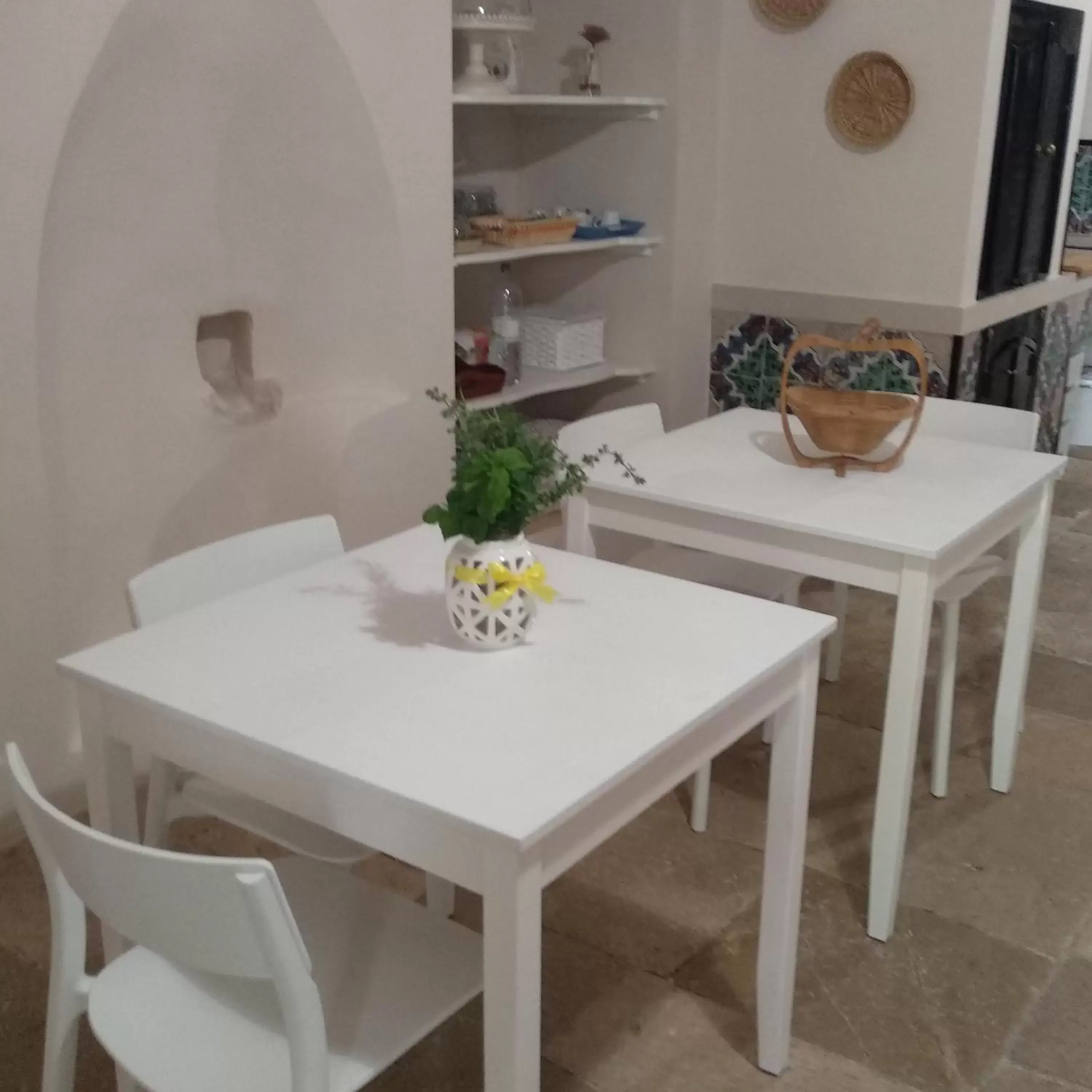 Living room, Dining Area in Palazzo Rossi suite