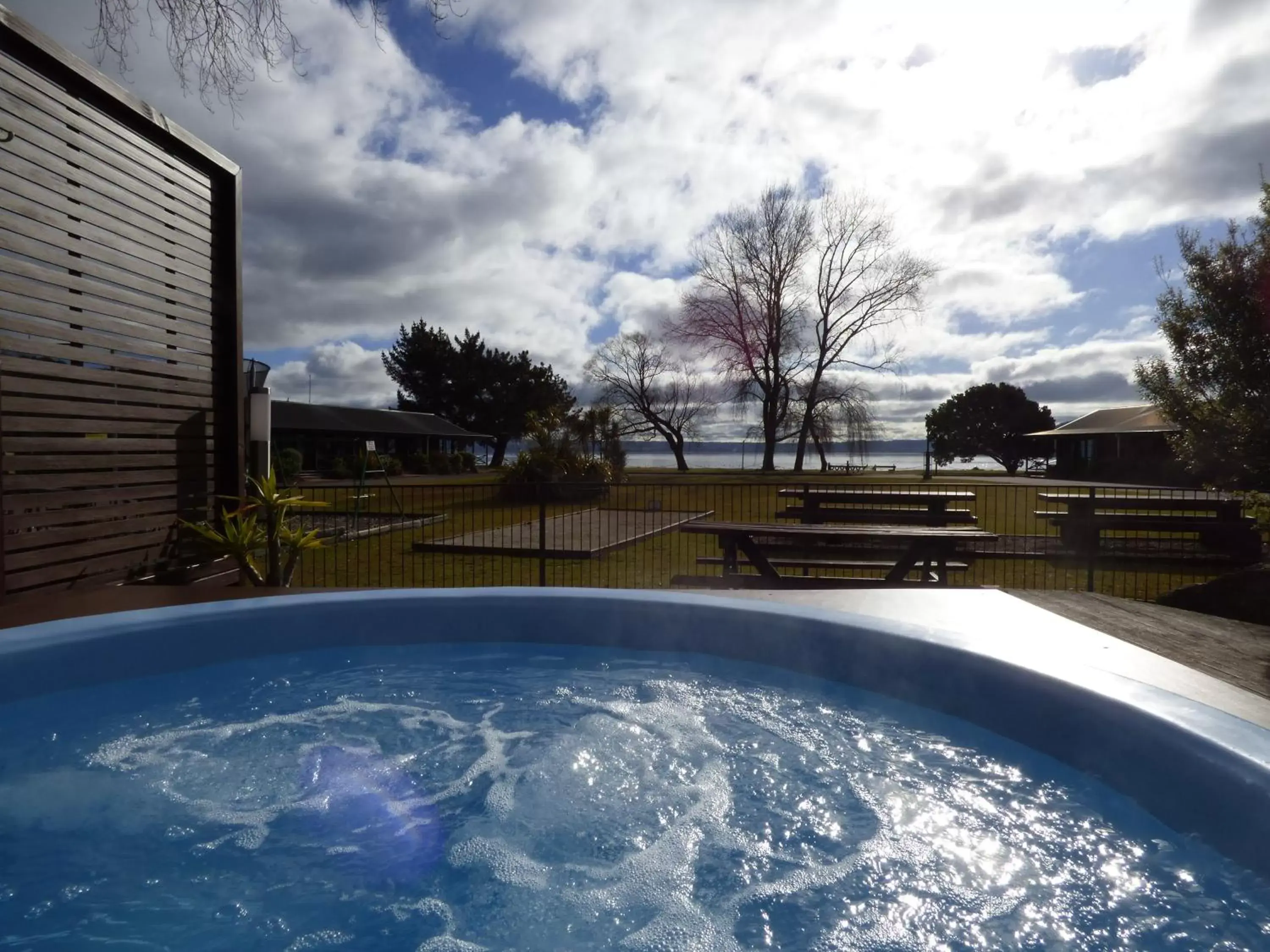Activities, Swimming Pool in Cedarwood Lakeside Motel & Conference Venue
