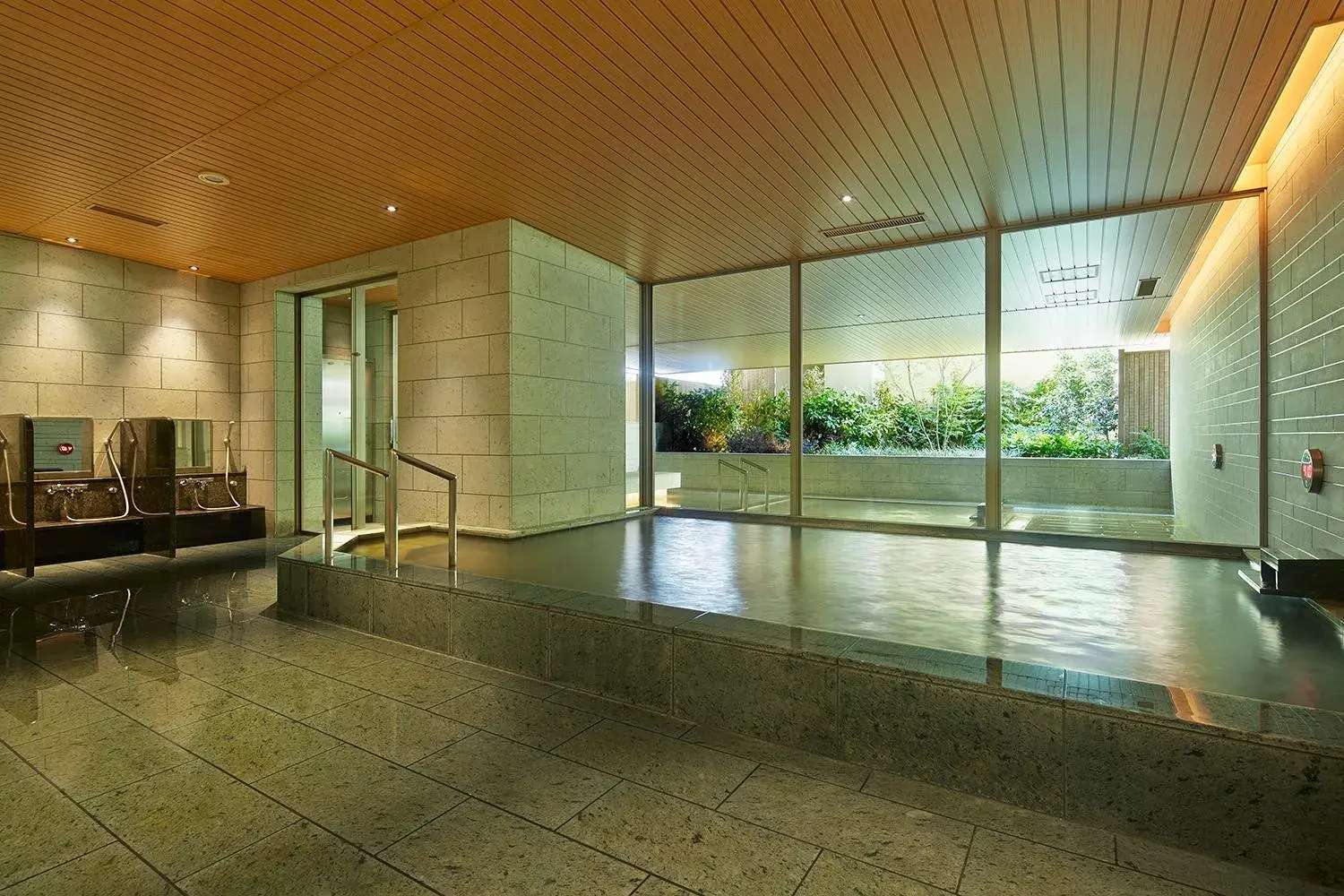 Public Bath, Swimming Pool in Mitsui Garden Hotel Kashiwa-No-Ha