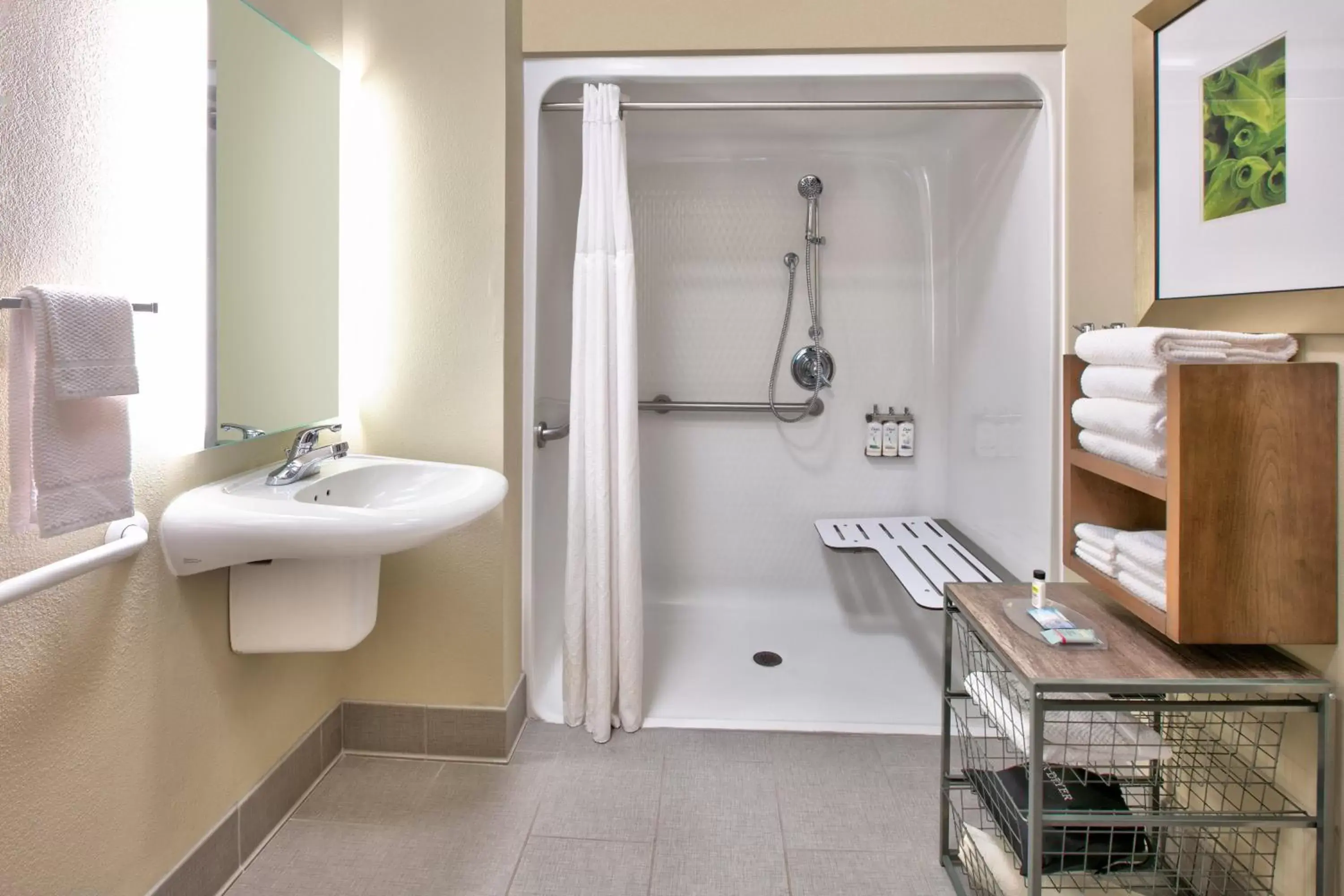 Photo of the whole room, Bathroom in Staybridge Suites Corning, an IHG Hotel