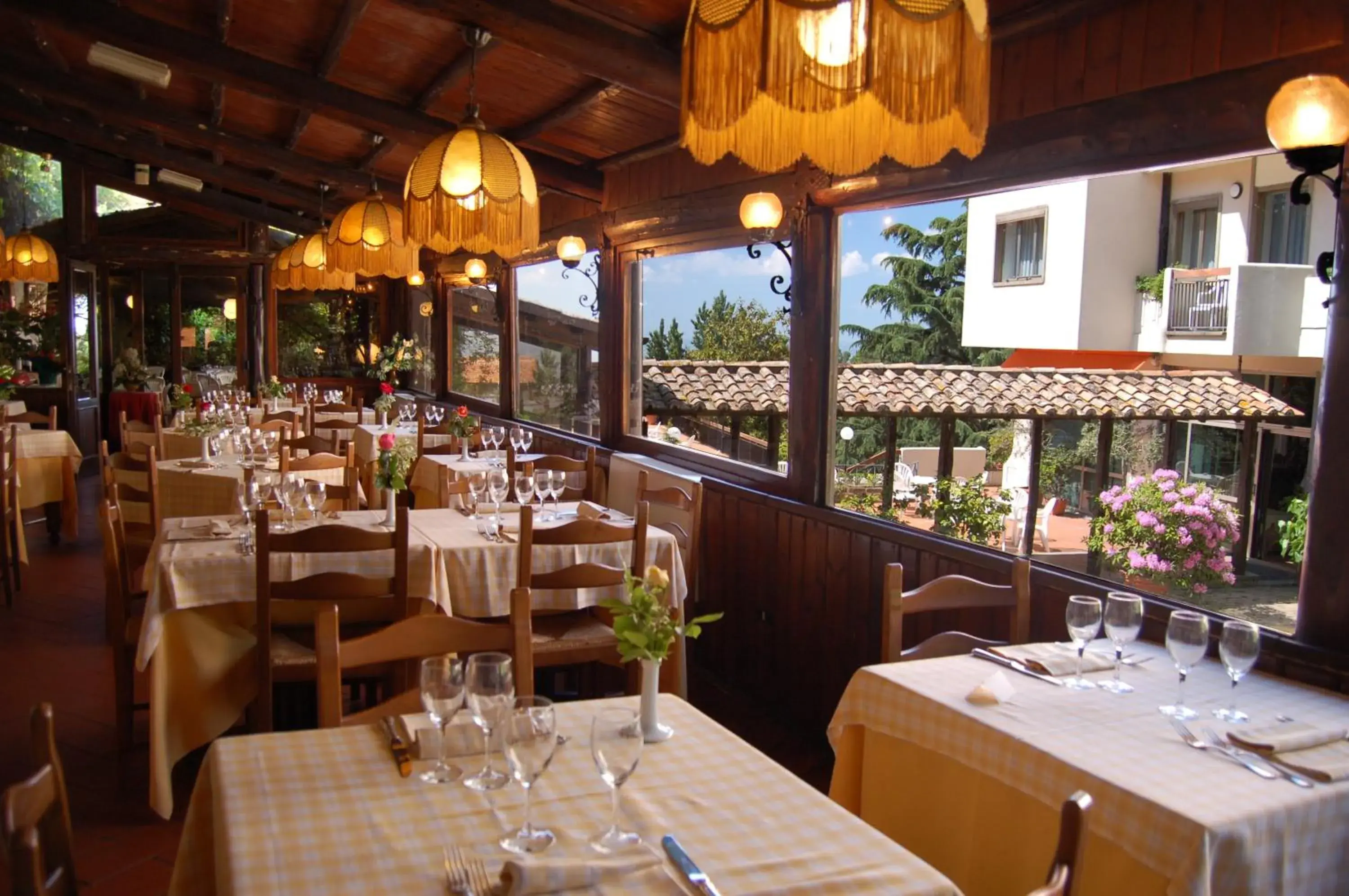 Restaurant/Places to Eat in Balletti Park Hotel