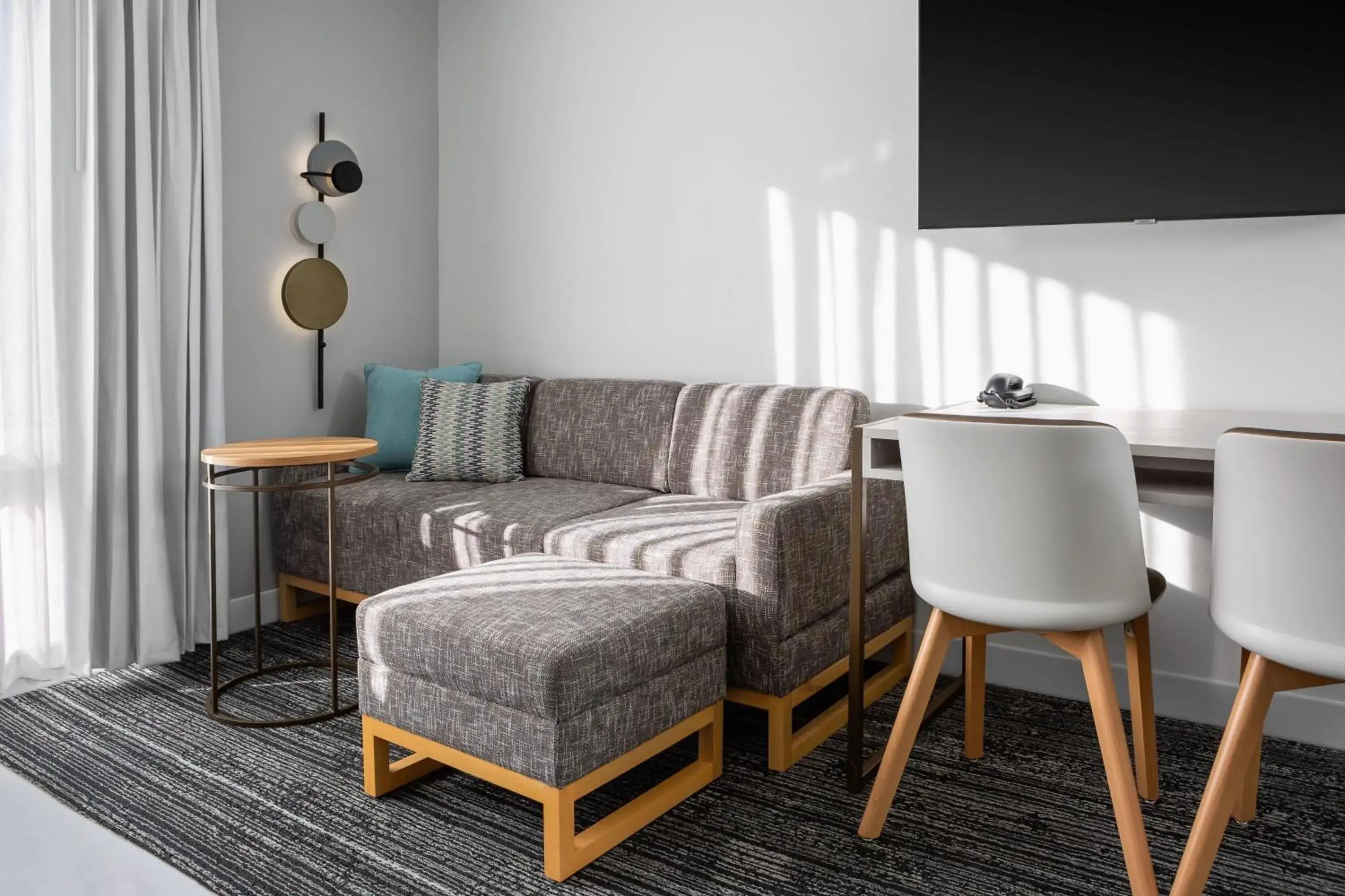 Bedroom, Seating Area in TownePlace Suites by Marriott Iron Mountain