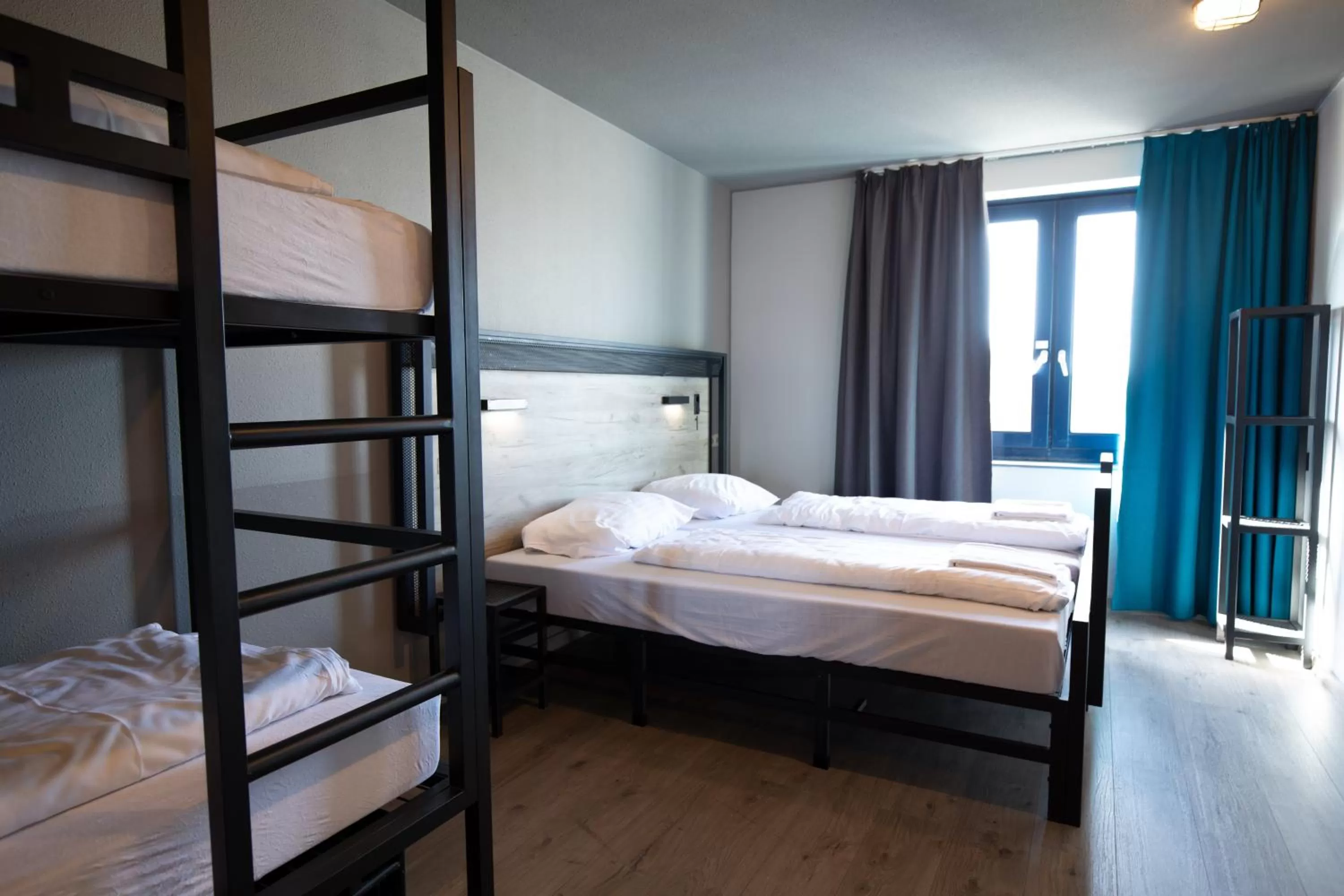 Bedroom, Bed in a&o Rotterdam City