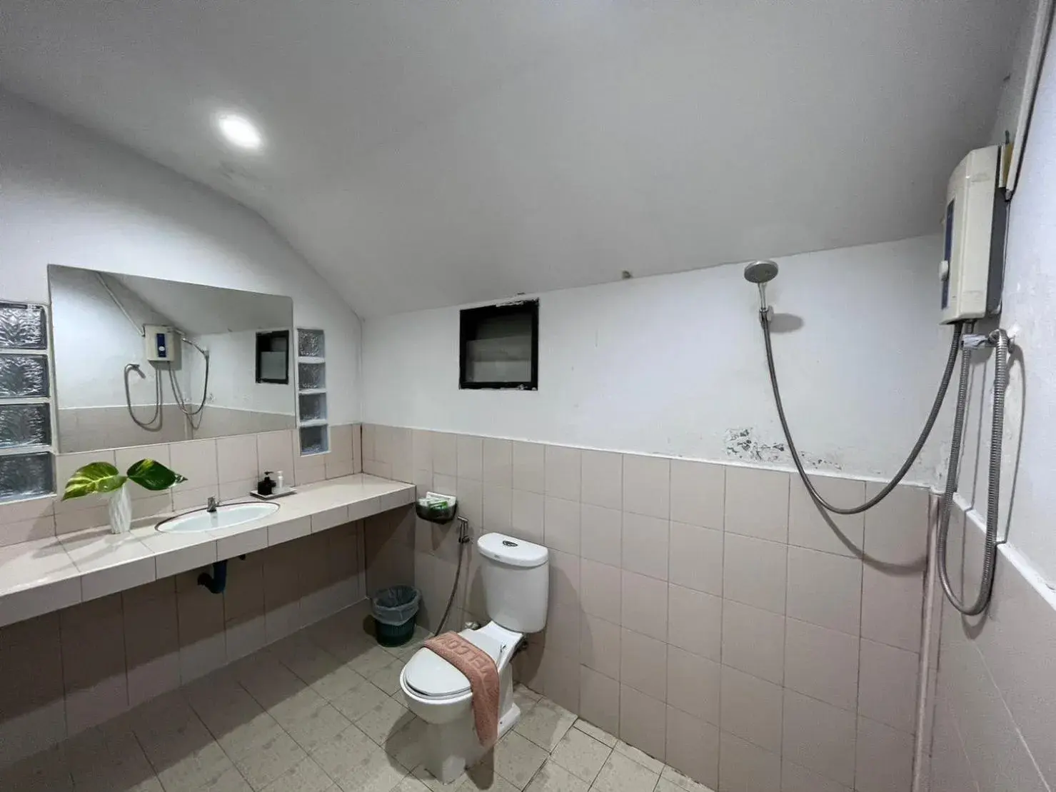 Bedroom, Bathroom in Lanta Nice Beach Resort - SHA Extra Plus