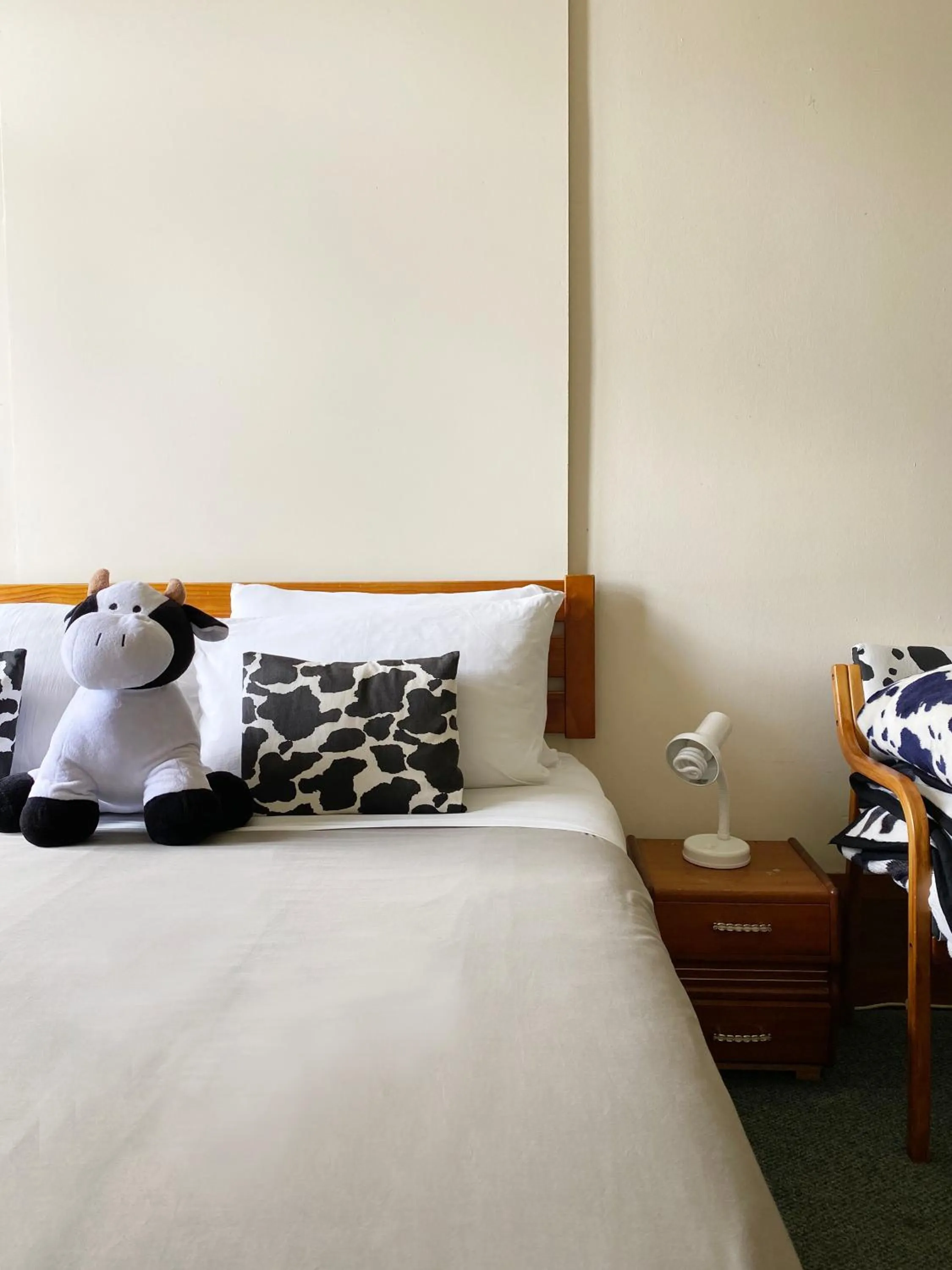 Bedroom, Bed in Noah's Ark Flashpacker