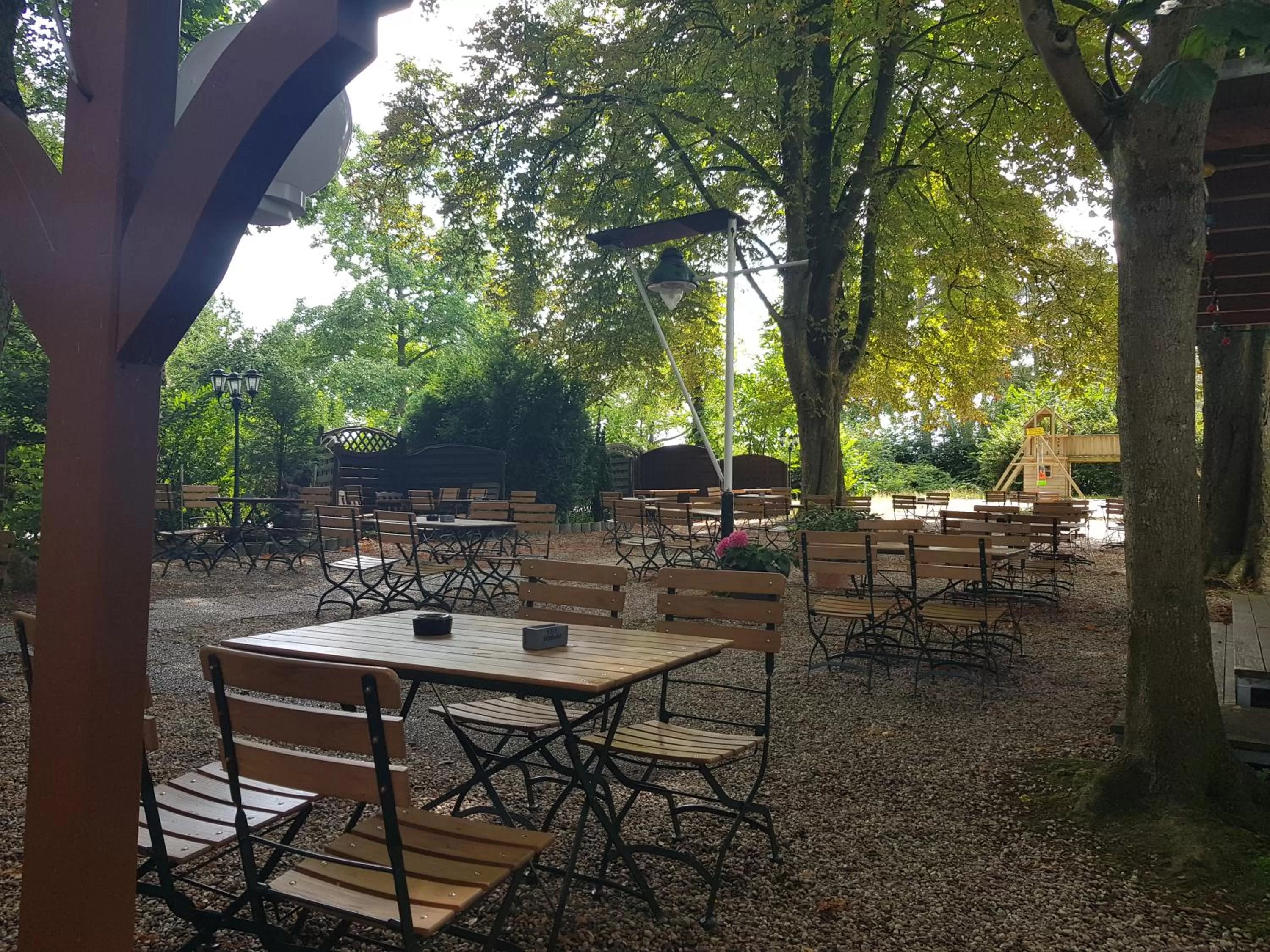 Restaurant/Places to Eat in Restaurant Yamas im Haus Waldesruh