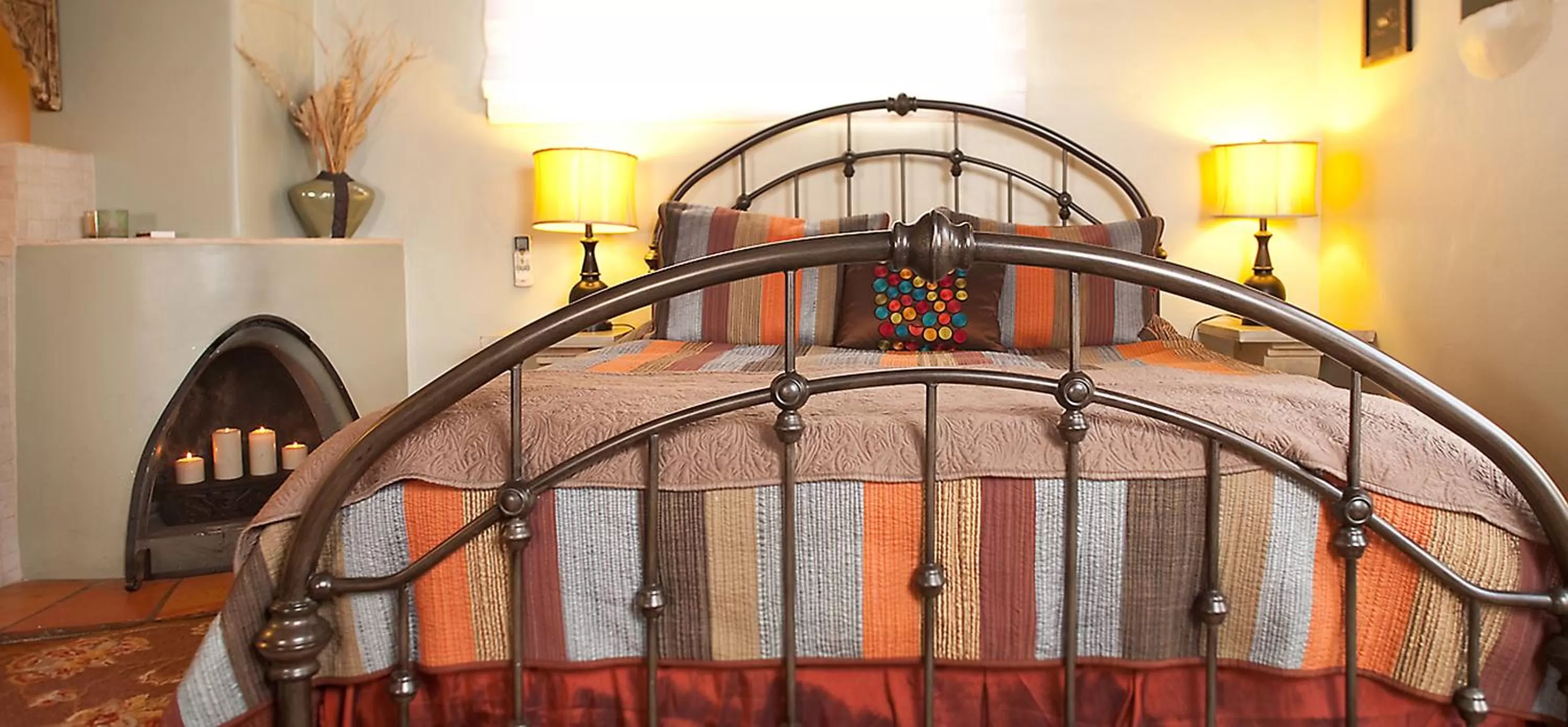 Decorative detail in Casa de Tres Lunas/House of Three Moons