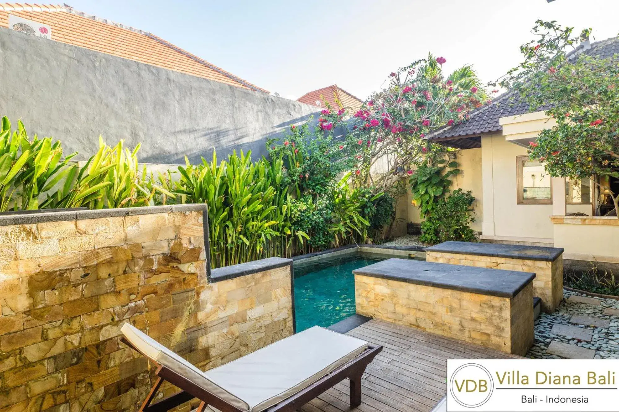 Swimming Pool in Villa Diana Bali