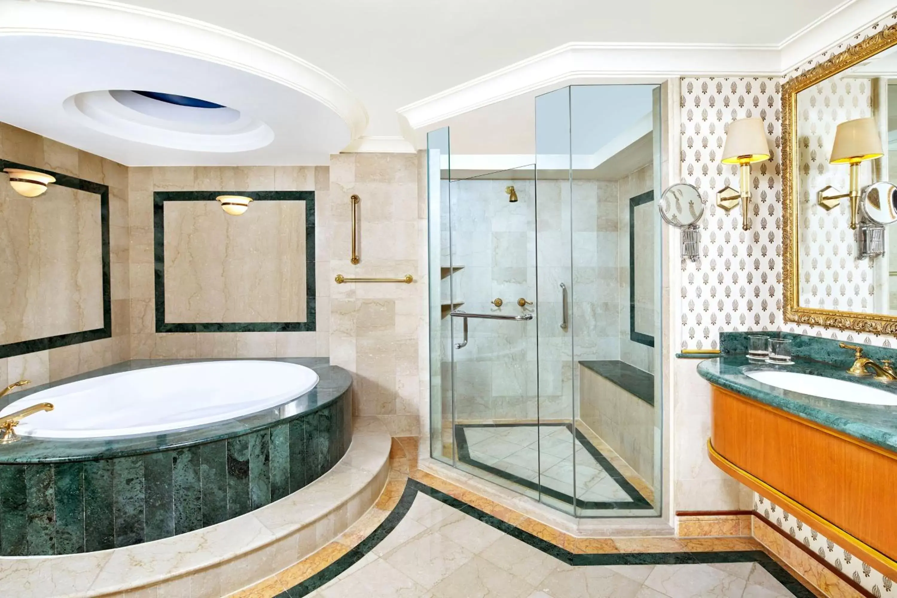 Bathroom in Sheraton Surabaya Hotel & Towers