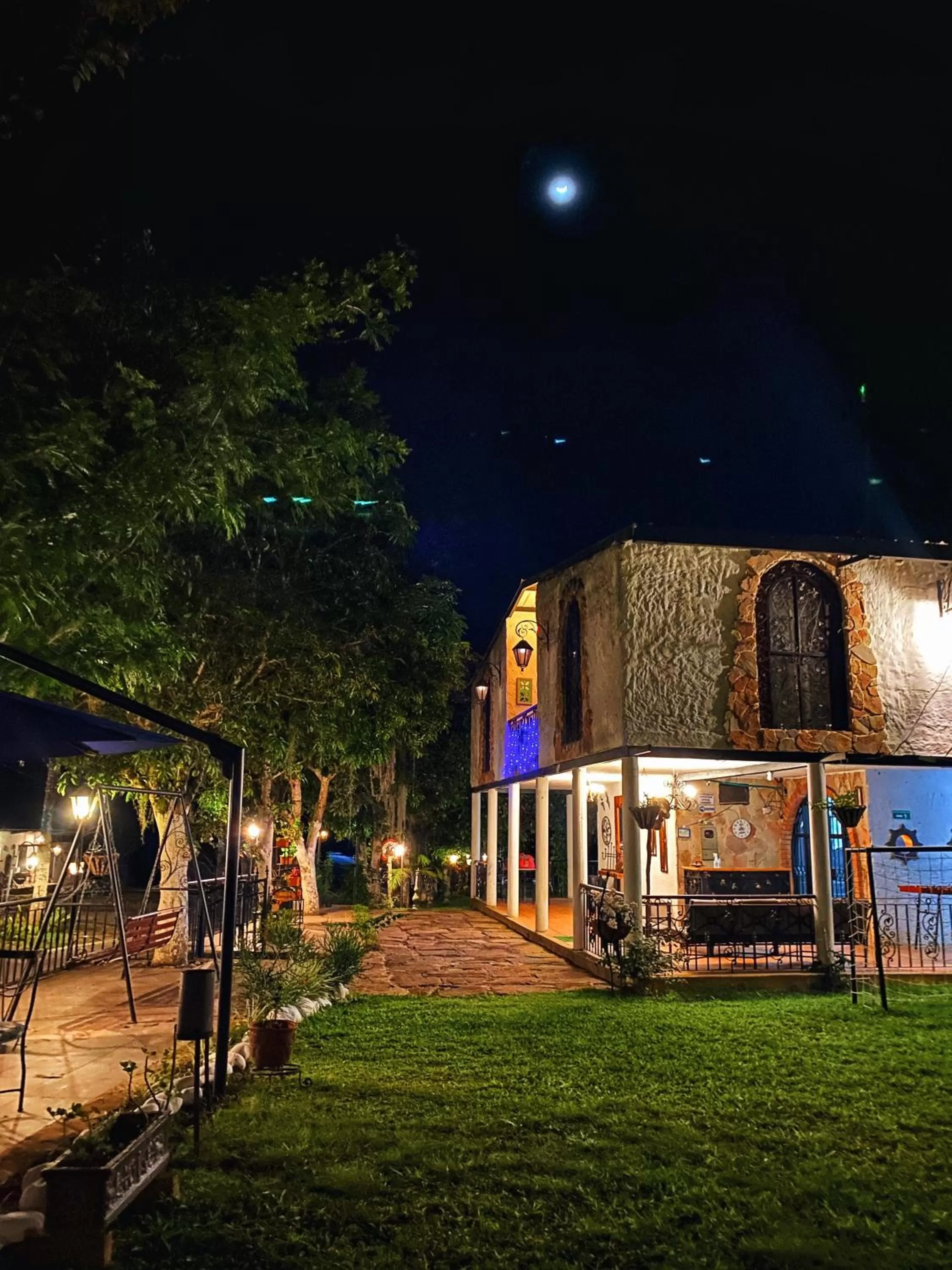 Night, Property Building in La Cima