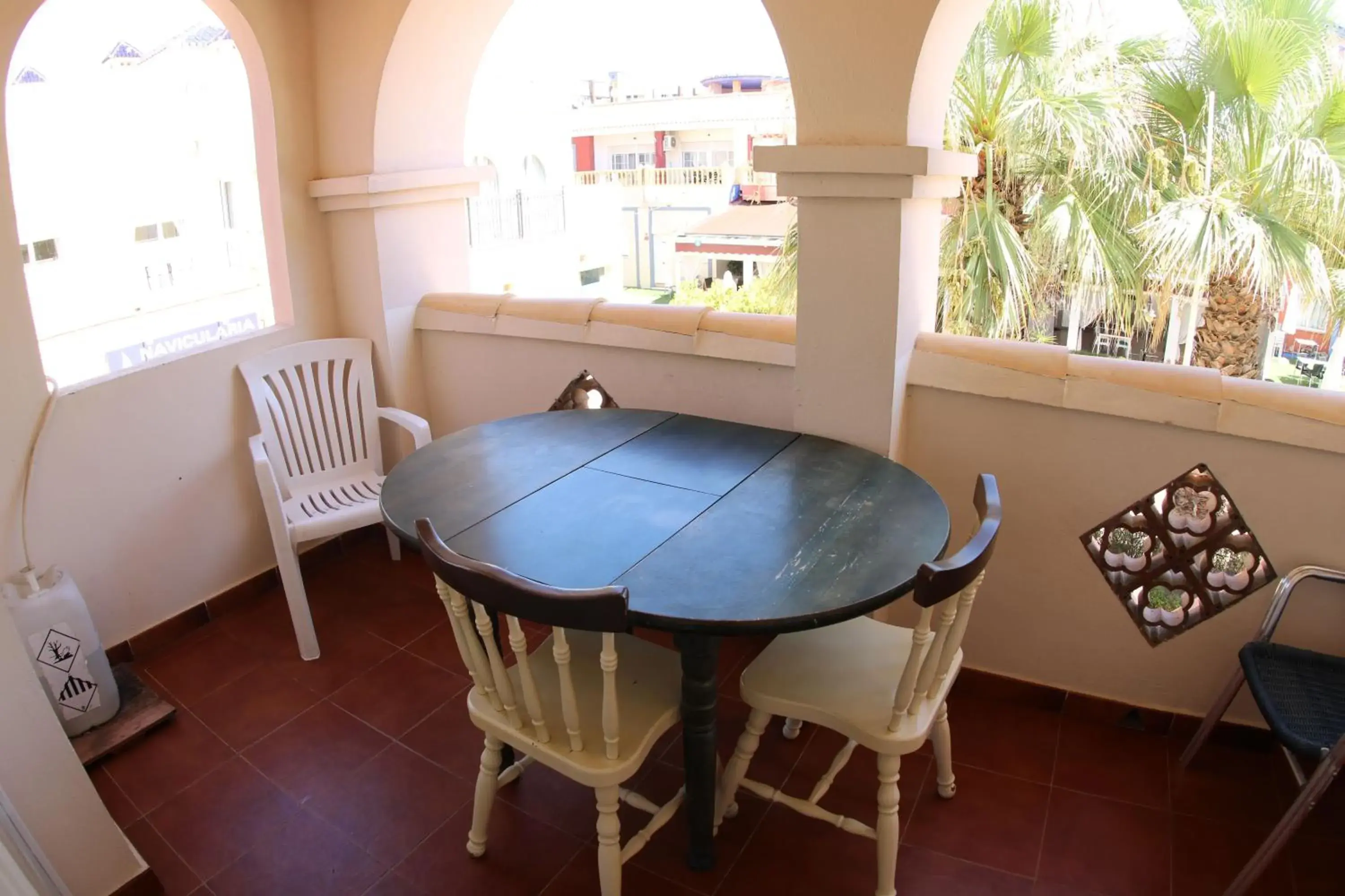 Dining Area in Marina Internacional