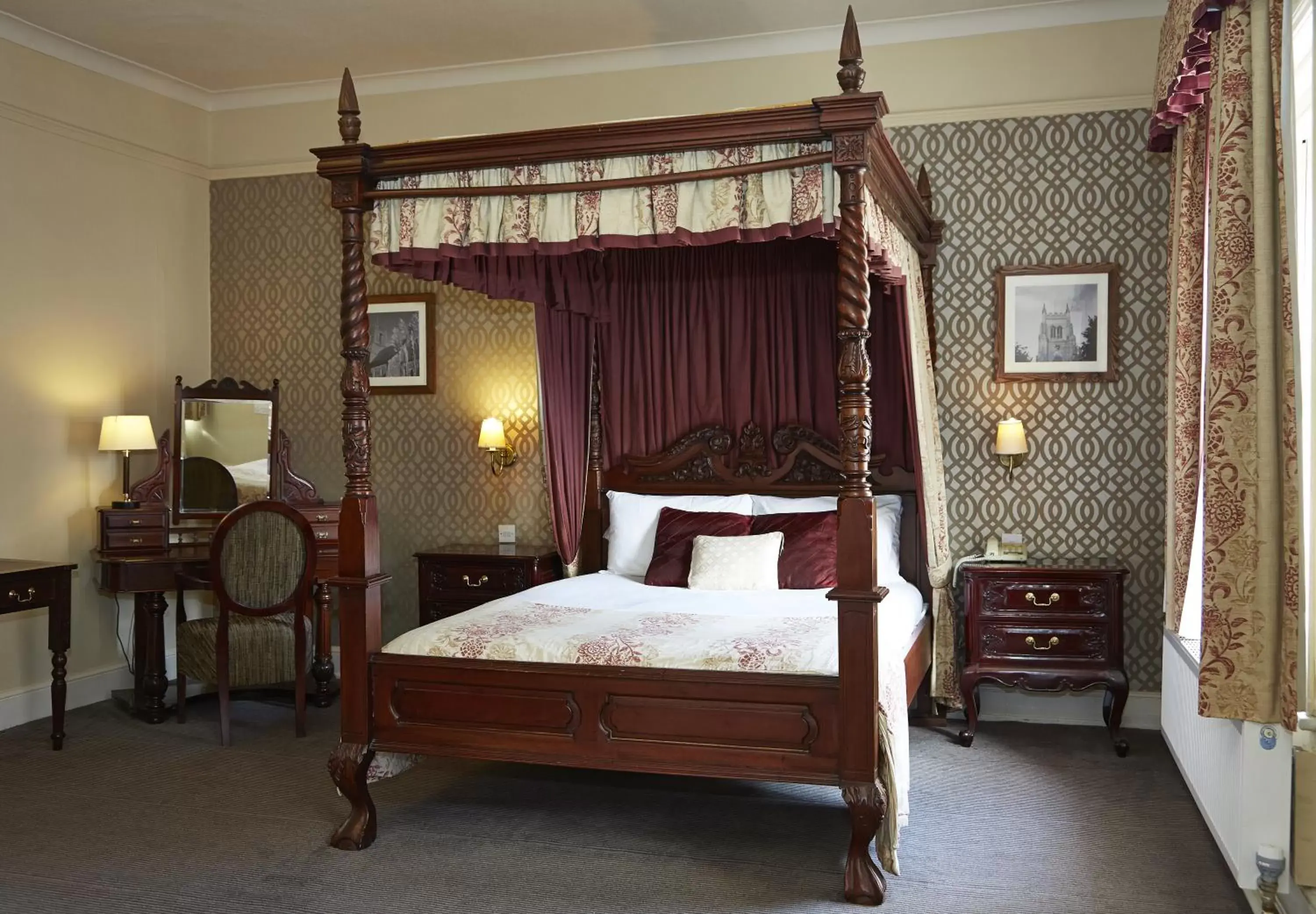 Photo of the whole room, Bed in George Hotel by Greene King Inns