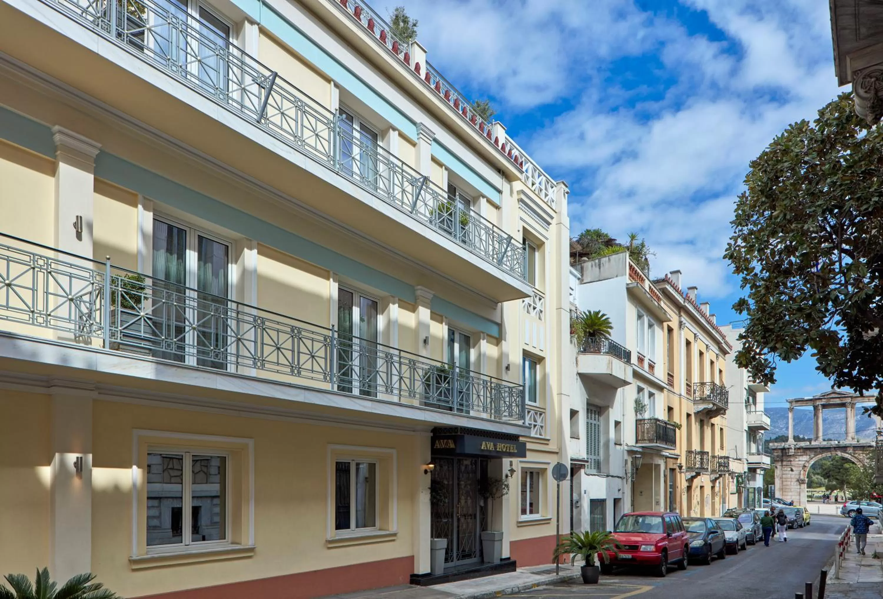 Facade/entrance in Ava Hotel and Suites