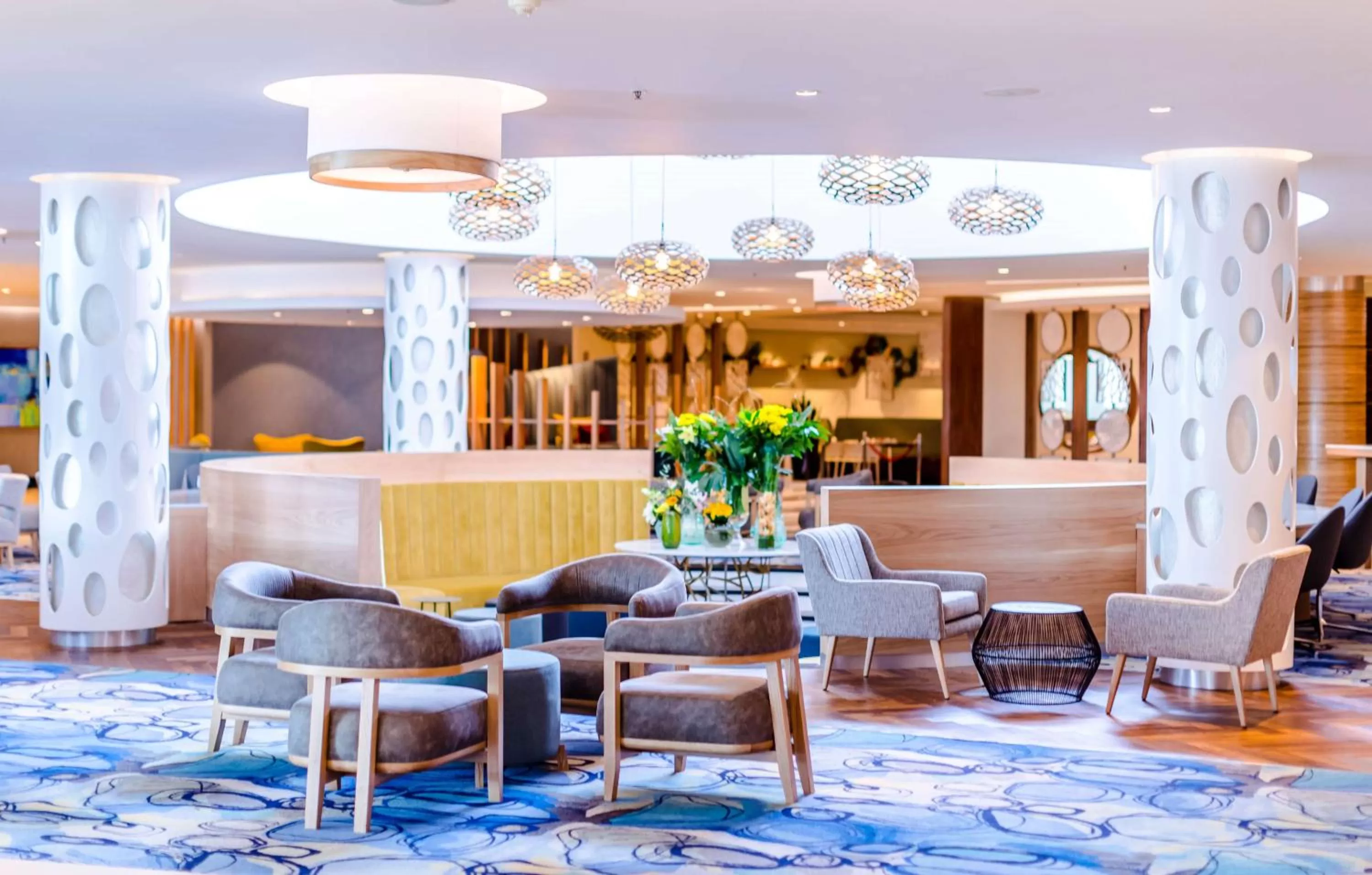 Lobby or reception in Southern Sun Rosebank, Johannesburg