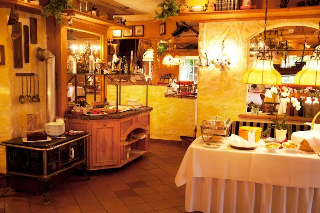 Restaurant/places to eat in Landgasthof & Hotel Jagdhof