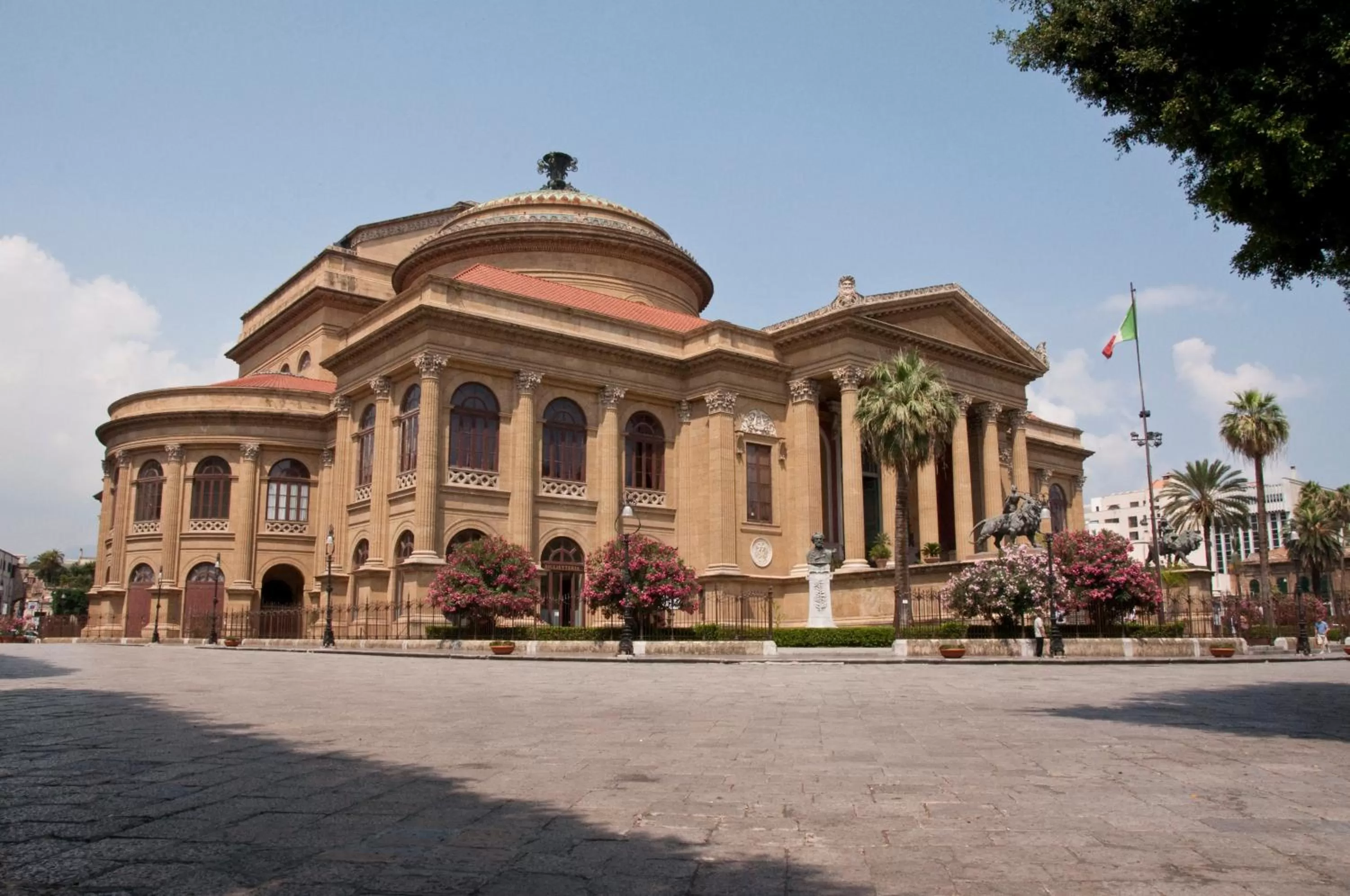 Nearby landmark in Cialoma B&B