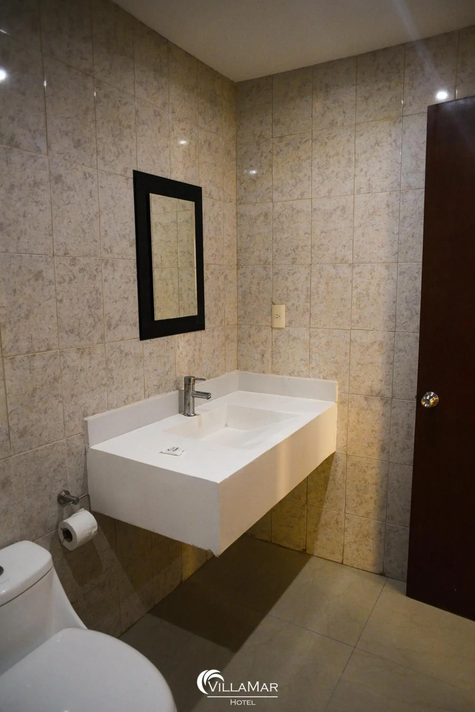 Bathroom in Hotel Villamar