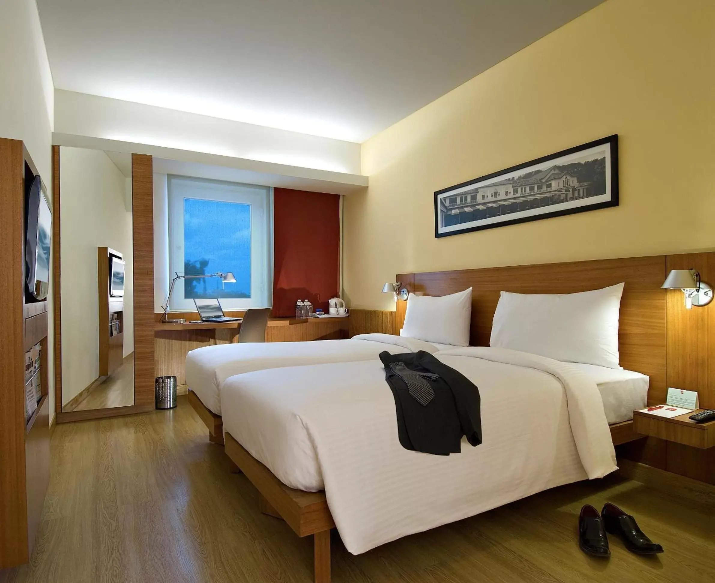 Bedroom, Bed in ibis Pune Viman Nagar - An Accor Brand