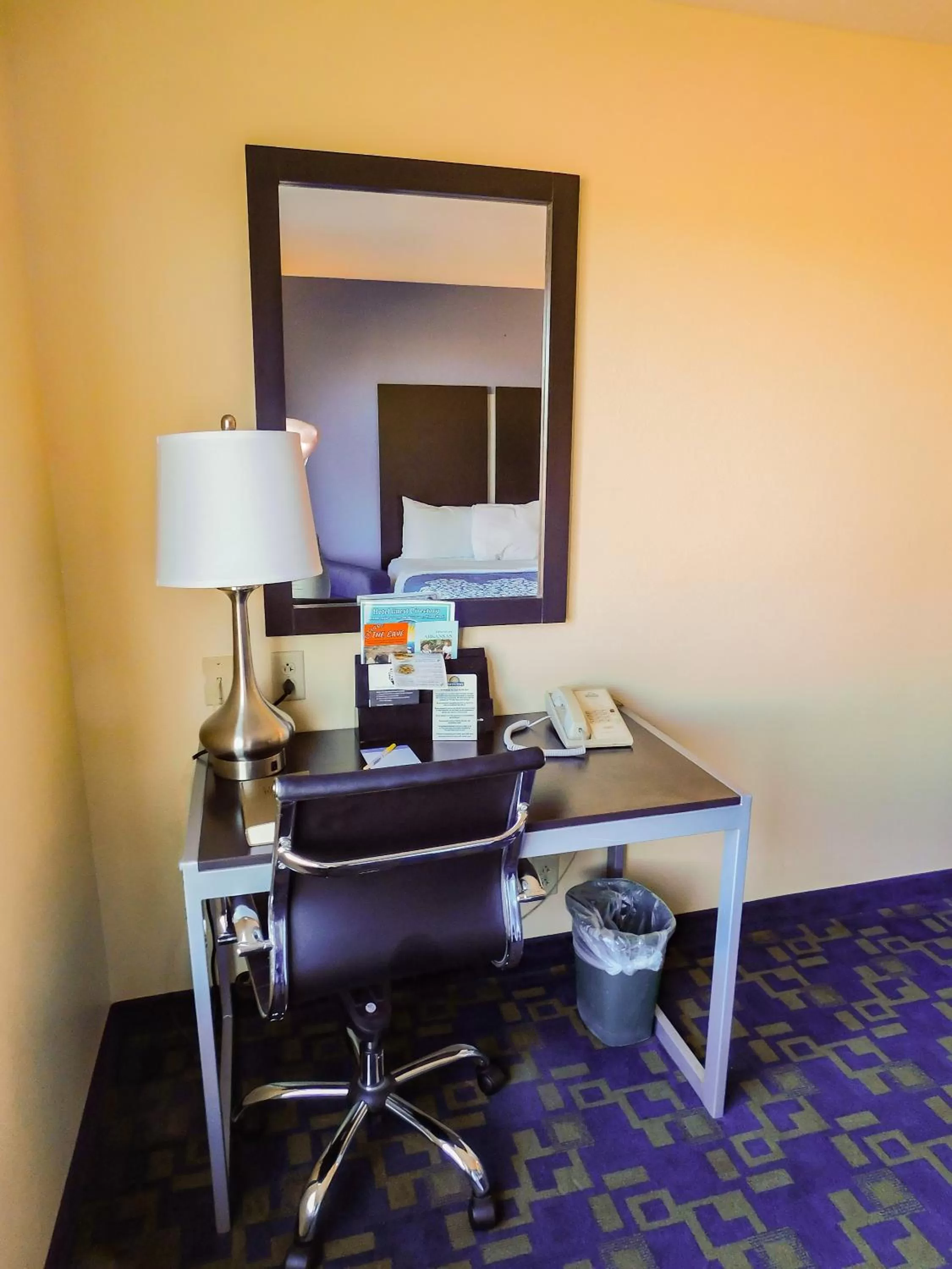 Days Inn & Suites by Wyndham Pocahontas