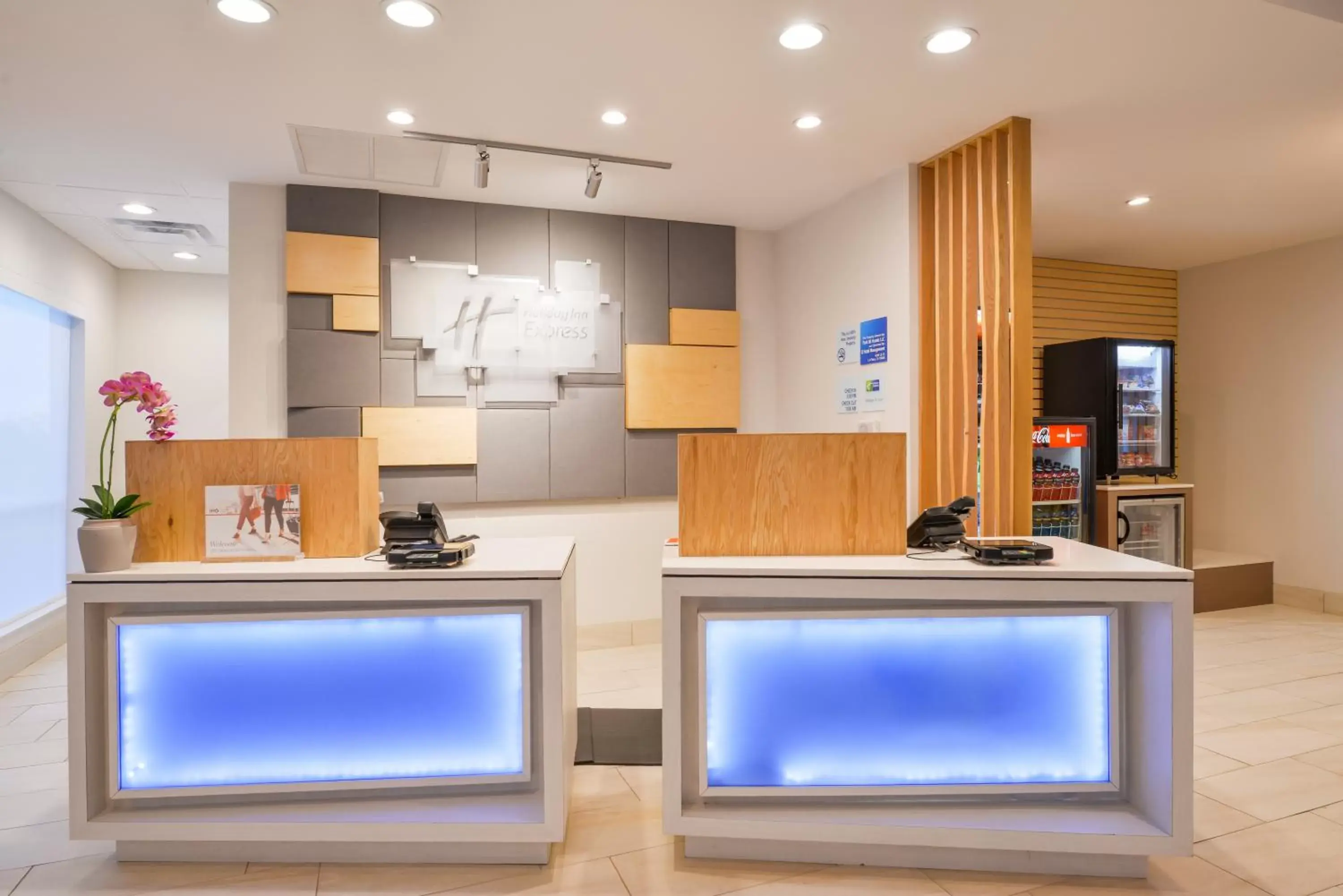 Property building in Holiday Inn Express Donaldsonville by IHG Property building in Holiday Inn Express Donaldsonville by IHG