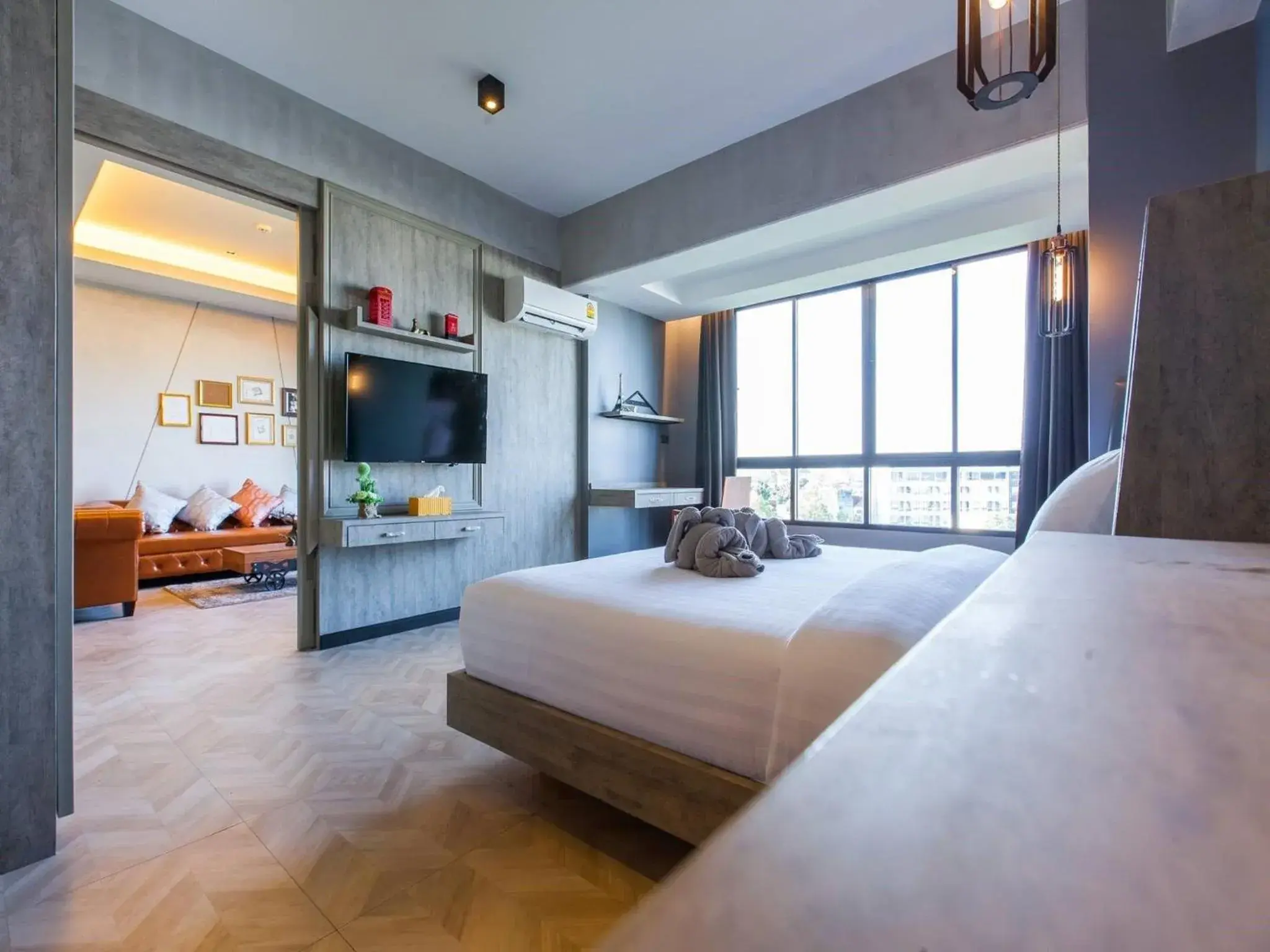 Bedroom in Loft Mania Boutique Hotel (SHA Extra Plus)