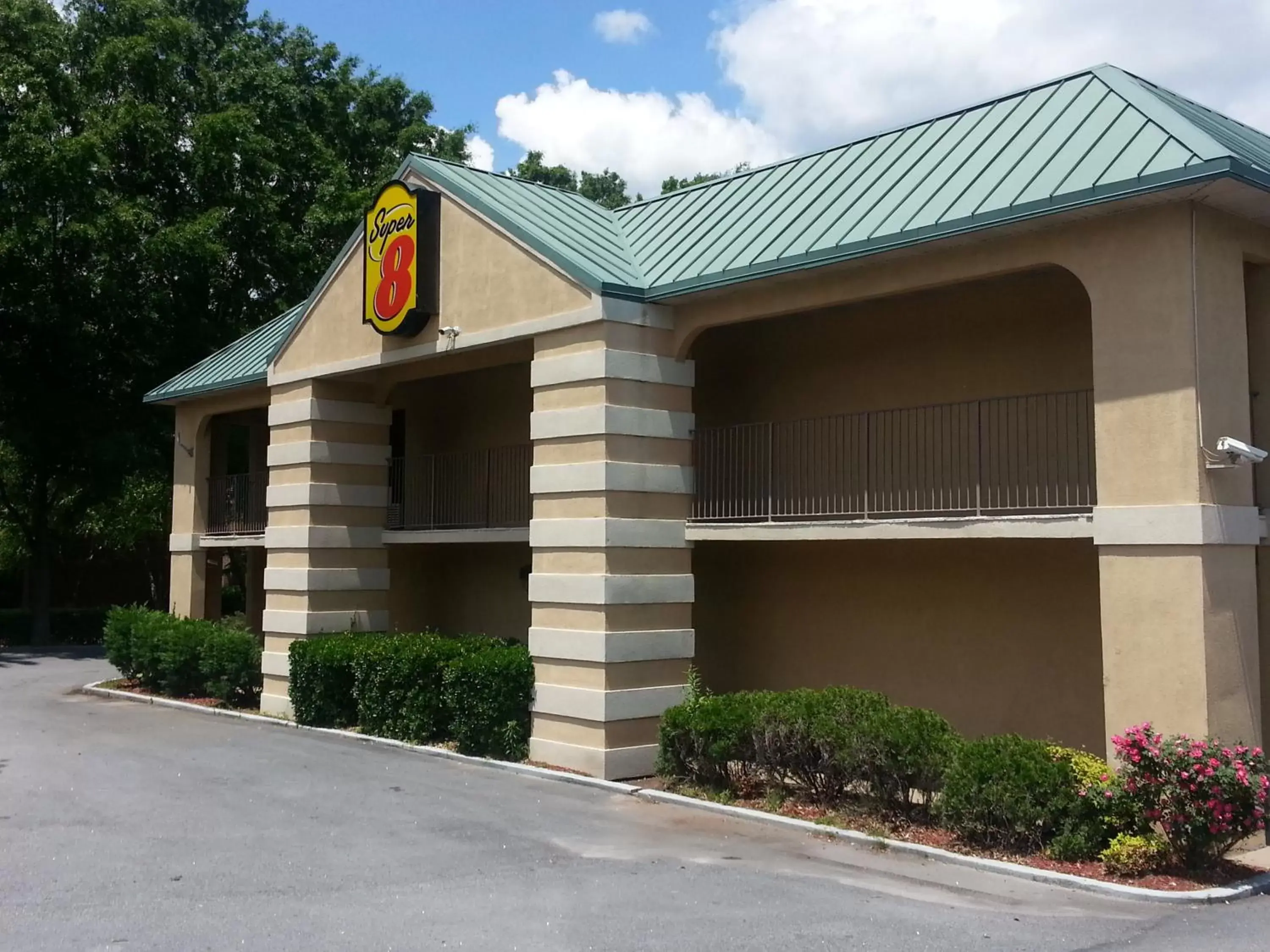 Property building in Super 8 by Wyndham Lithonia Property building in Super 8 by Wyndham Lithonia