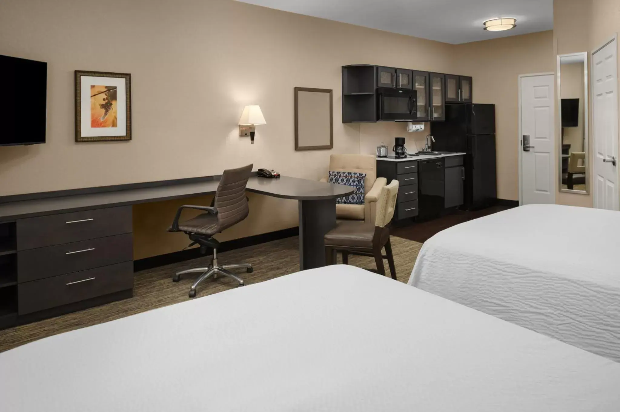 Studio Suite with Two Queen Beds in Candlewood Suites Turlock by IHG Studio Suite with Two Queen Beds in Candlewood Suites Turlock by IHG