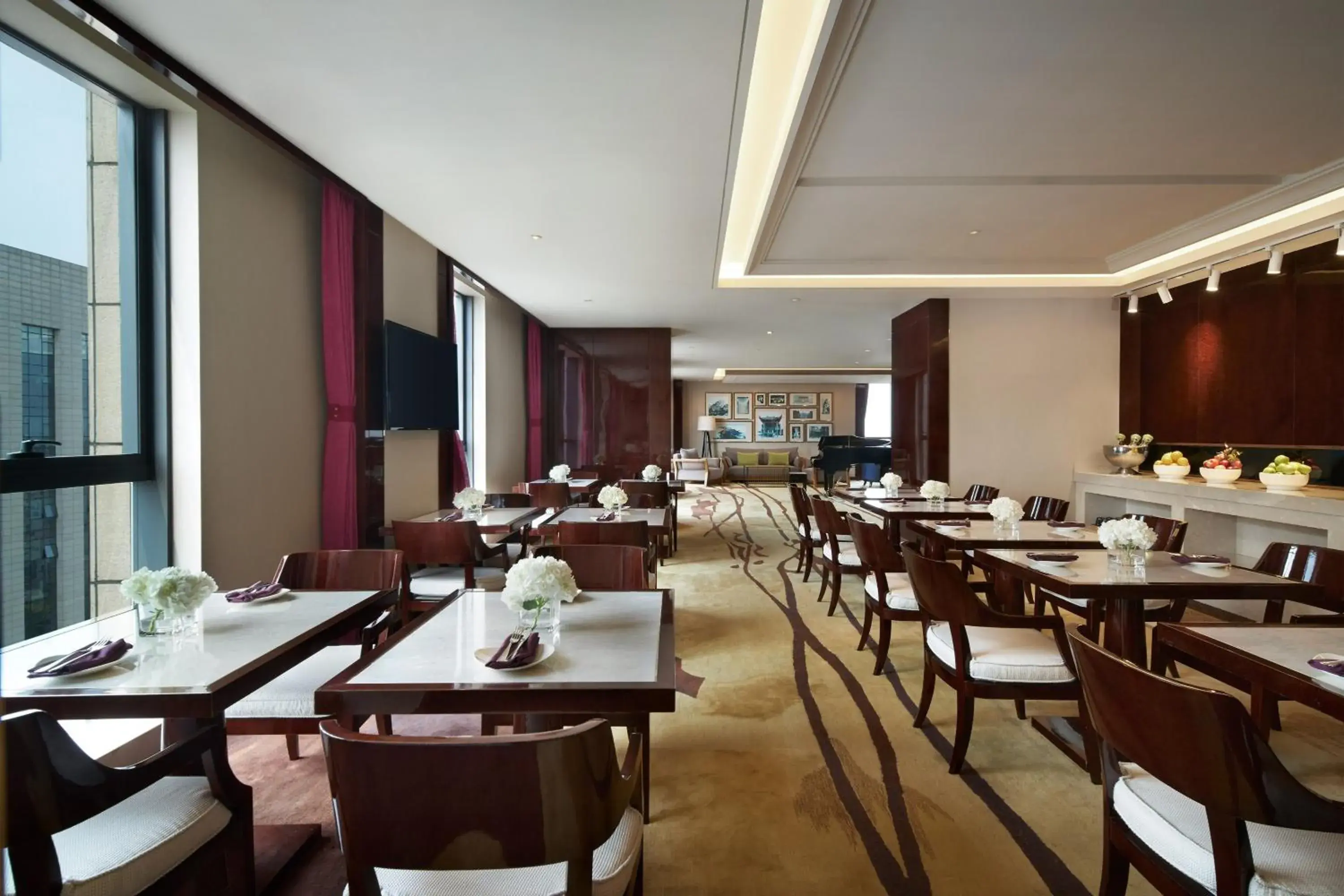 Lounge or bar, Restaurant/Places to Eat in Sheraton Grand Zhengzhou Hotel