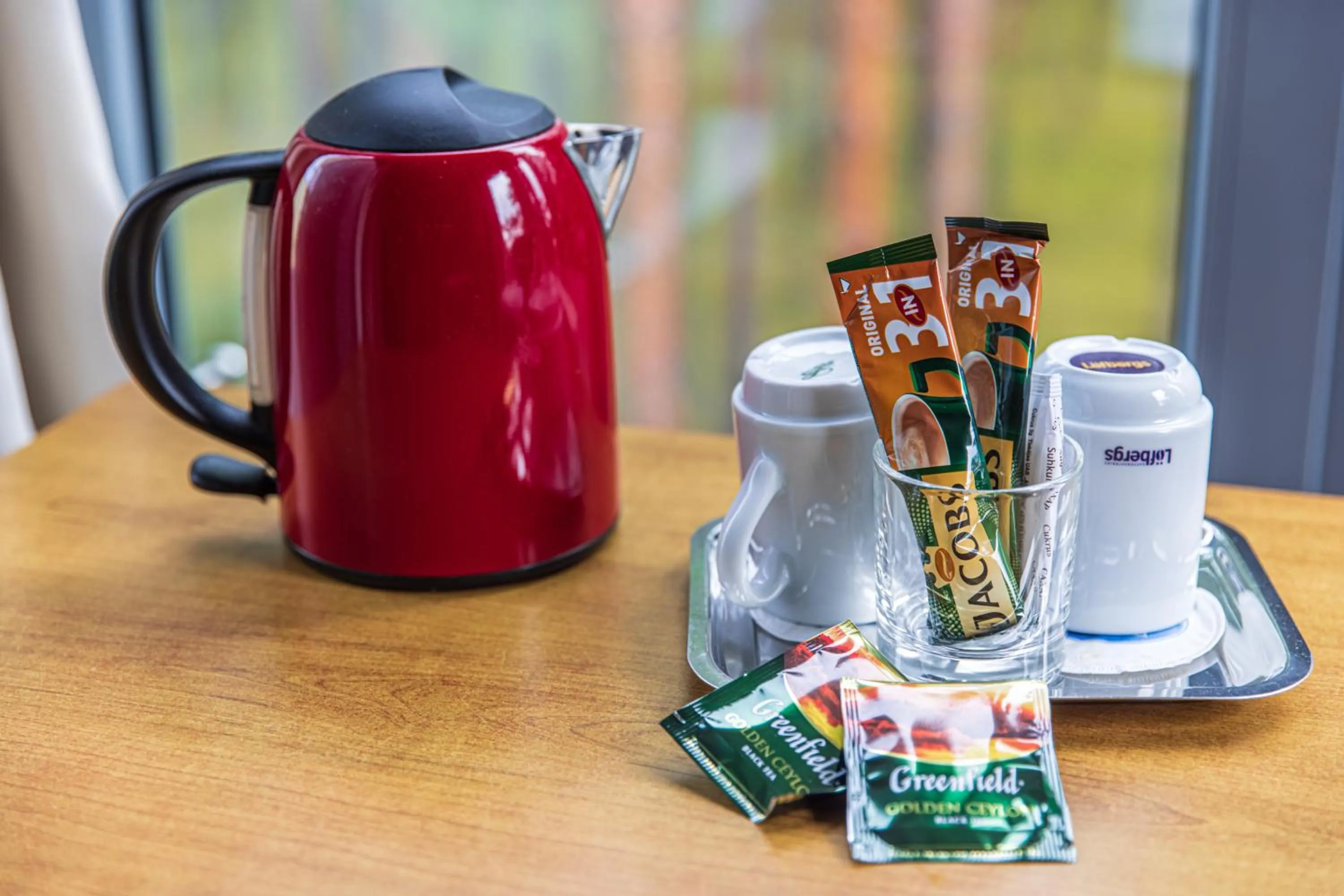 Coffee/tea facilities in Meduza Hotel