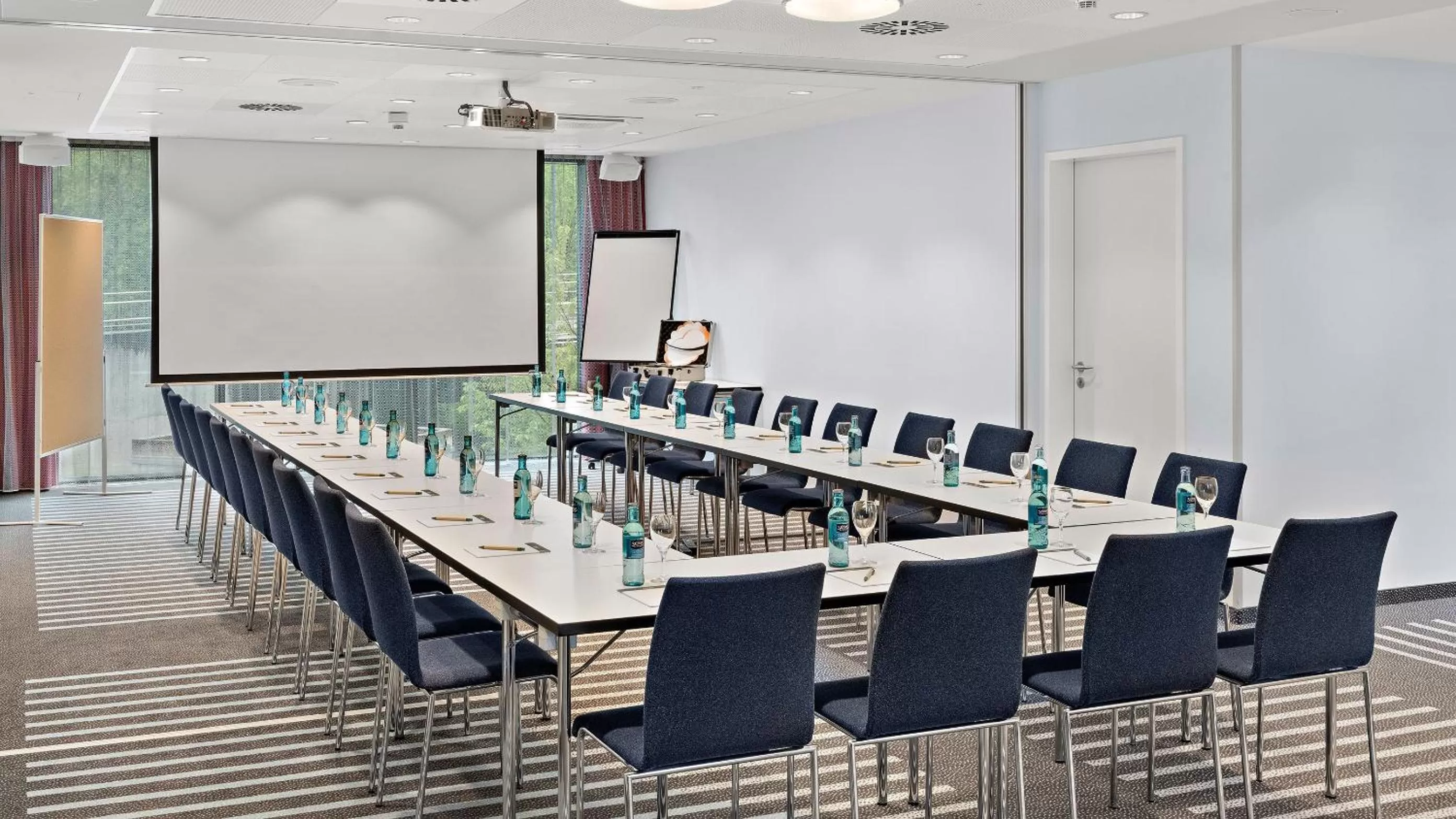 Meeting/conference room in Hey Lou Hotel Friedrichshafen