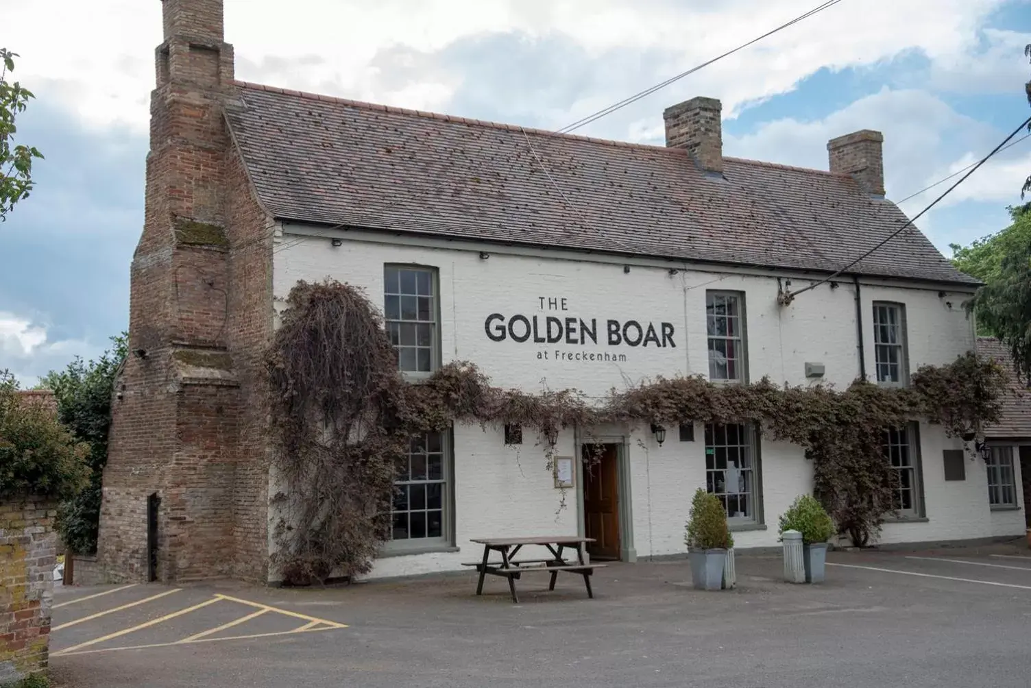 Property Building in The Golden Boar