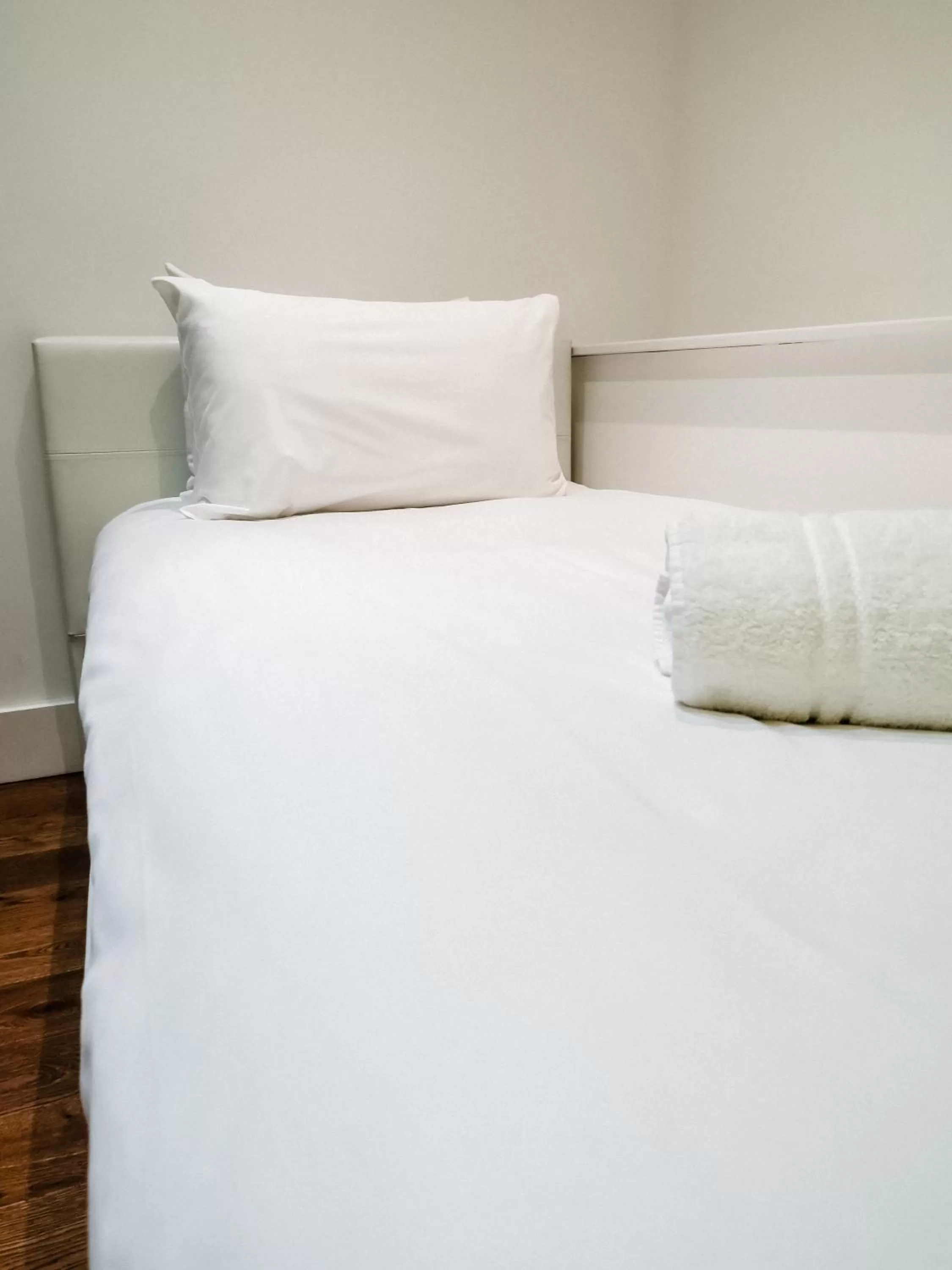 Bed in TiTiwangsa One Accomodation at Paddington