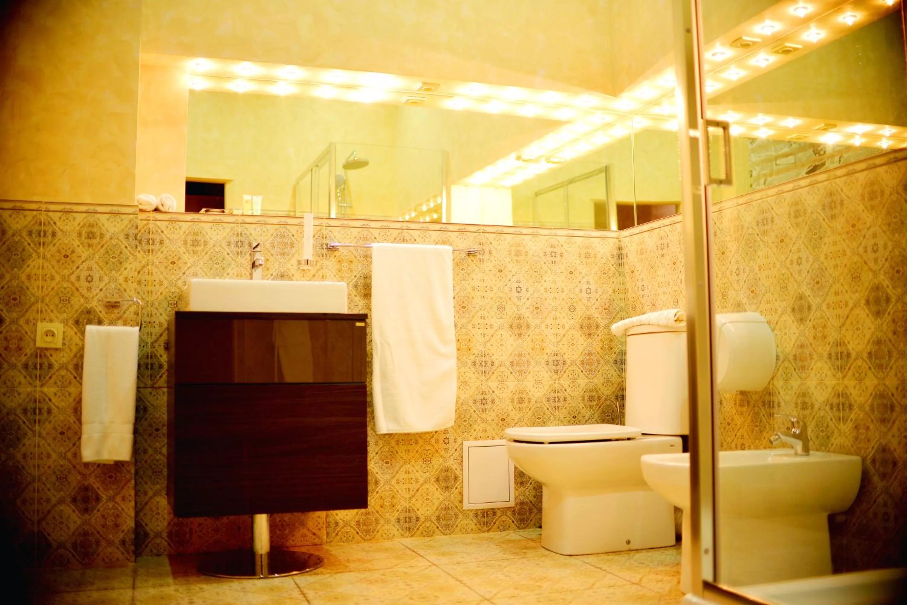 Toilet, Bathroom in Sapar Standart Hotel