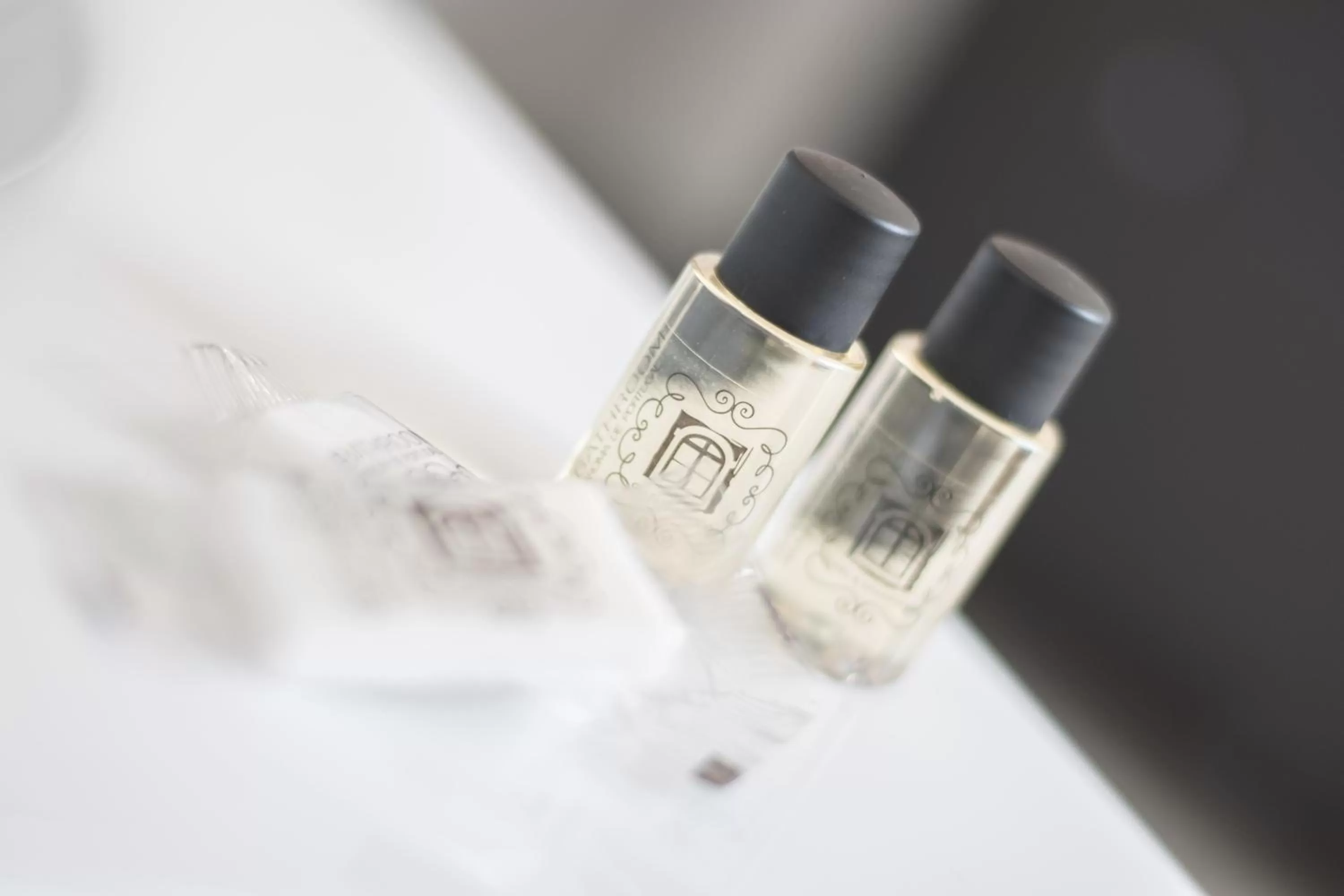 Bathroom in Loule Jardim Hotel