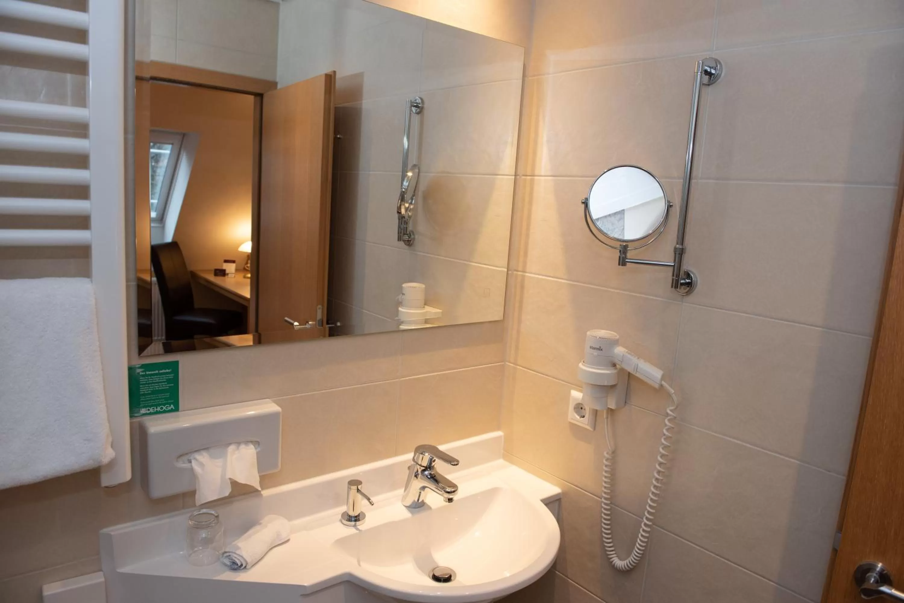 Bathroom in Boutique - Hotel Zum Schloss