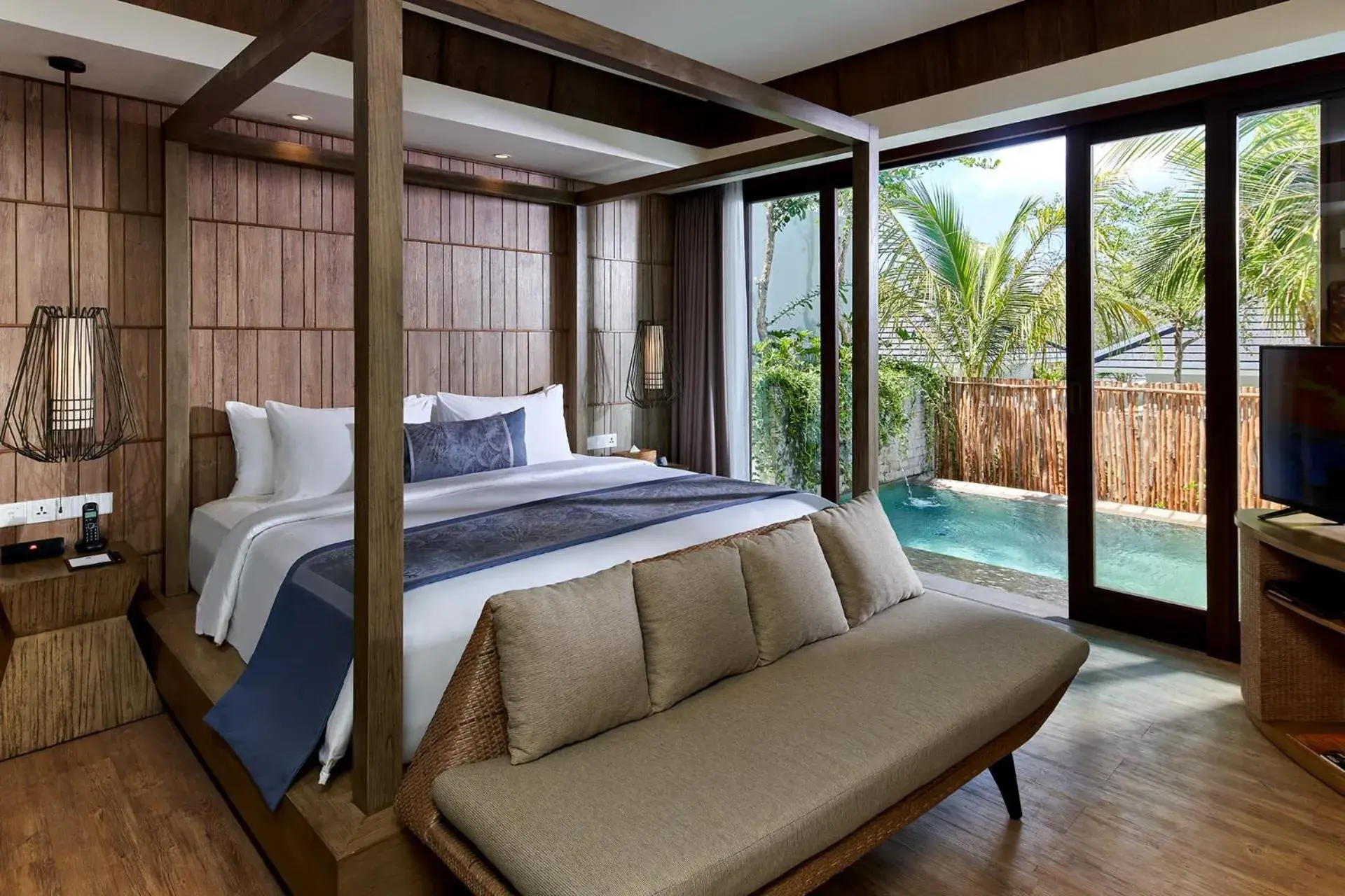 Area and facilities, Bed in Cross Bali Breakers Area and facilities, Bed in Cross Bali Breakers