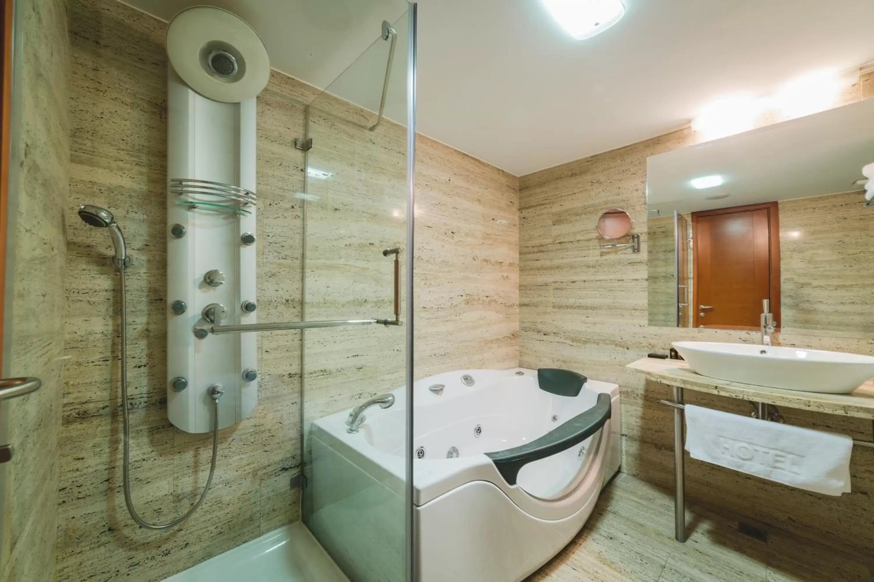 Bathroom in Hotel Podgorica