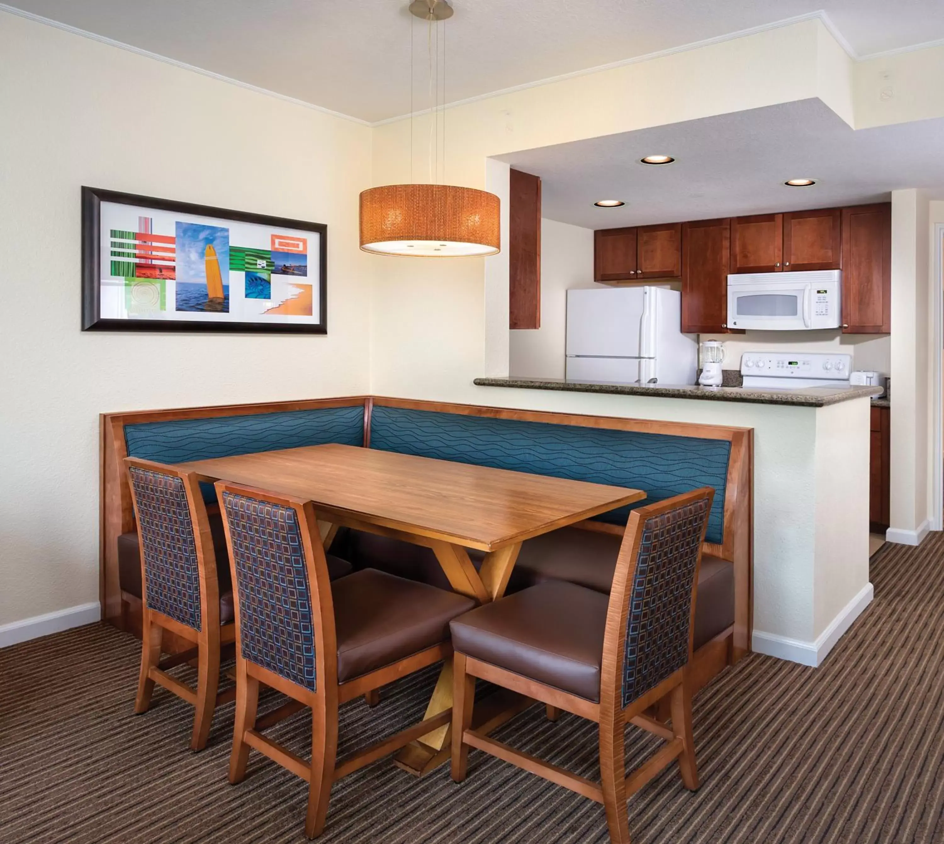 Food and drinks, Dining Area in Club Wyndham Oceanside Pier Resort