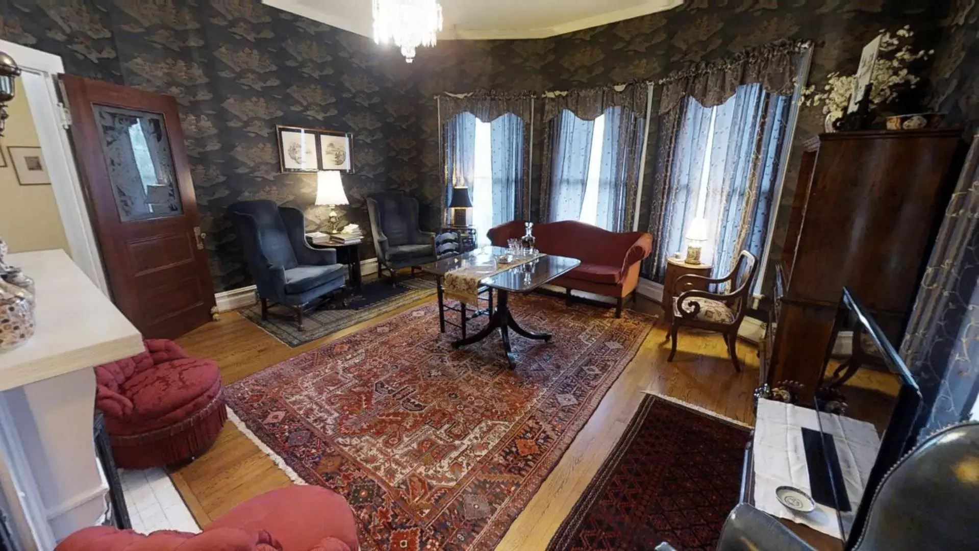 Property building, Seating Area in Hanna House Bed & Breakfast