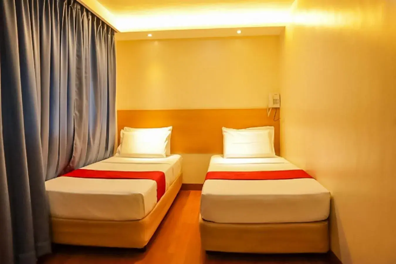 Deluxe Twin Room in Carcar Eco Farm Resorts Deluxe Twin Room in Carcar Eco Farm Resorts