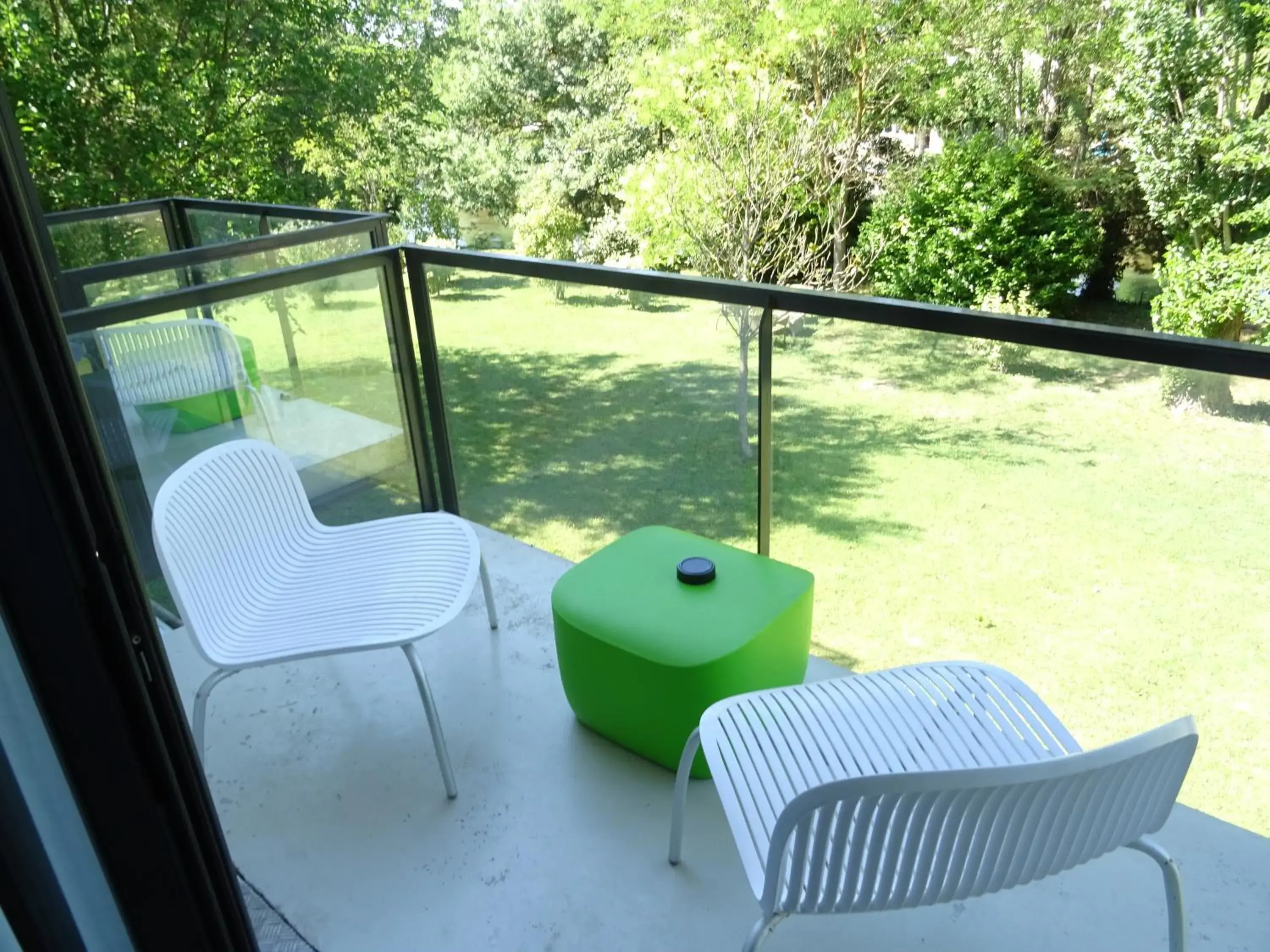 Patio in Domaine de la Petite Isle - Luberon