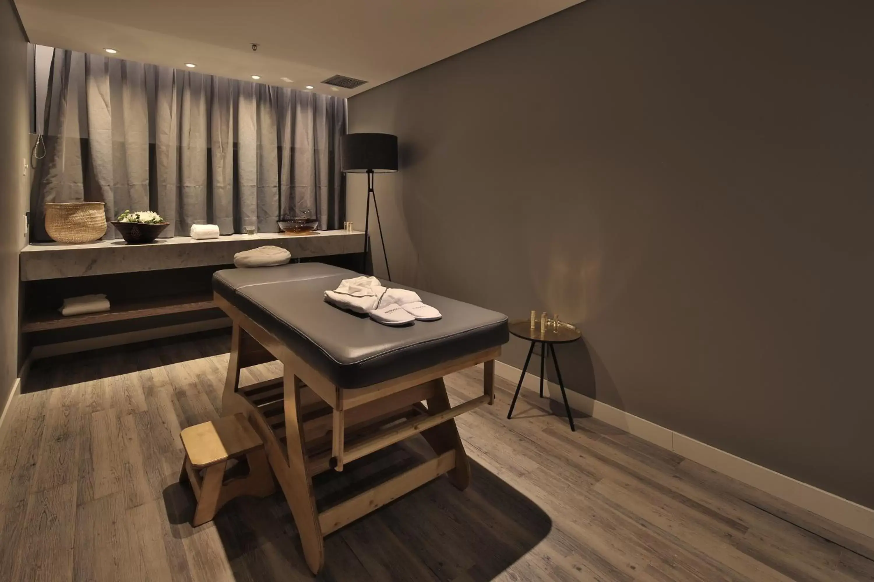 Massage in Movich Buro 51