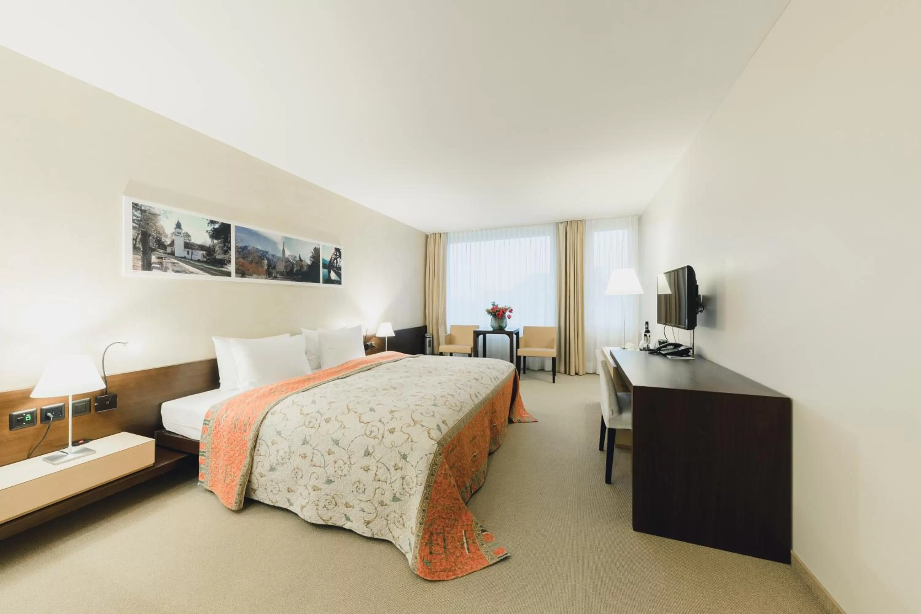 Bed in Residence Hotel